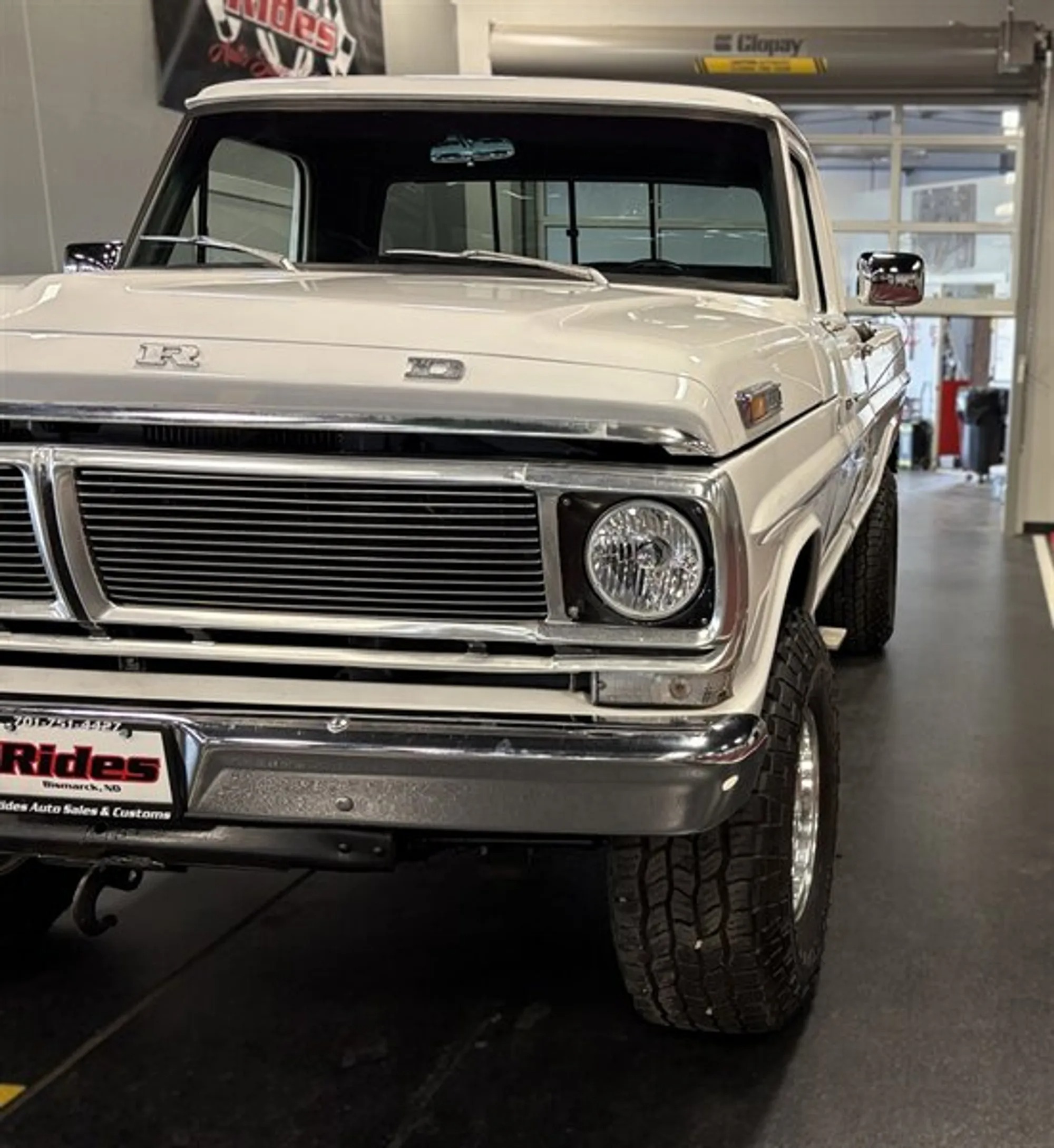 1971 Ford F-250 Highboy - 3