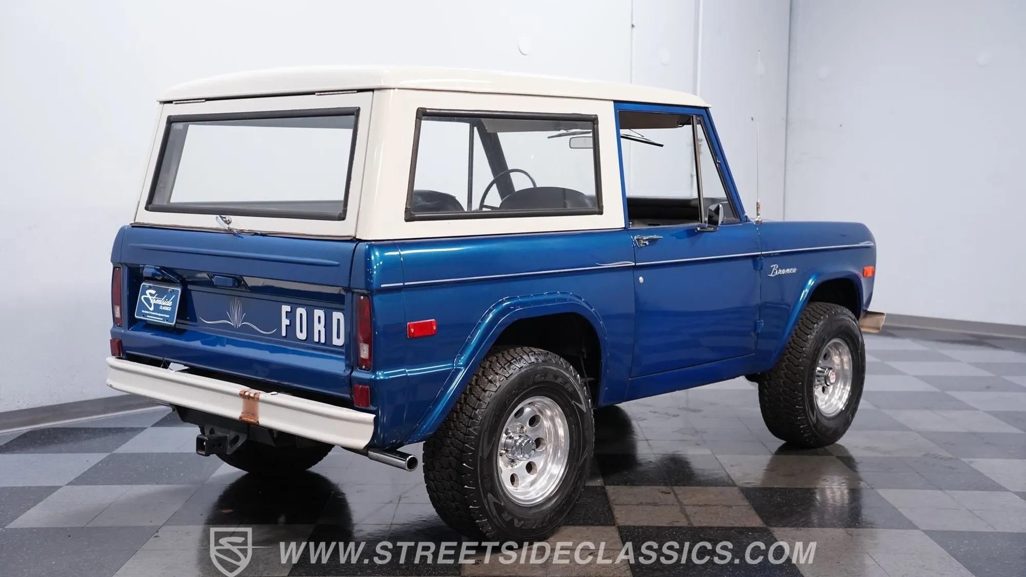 1974 Ford Bronco - 5