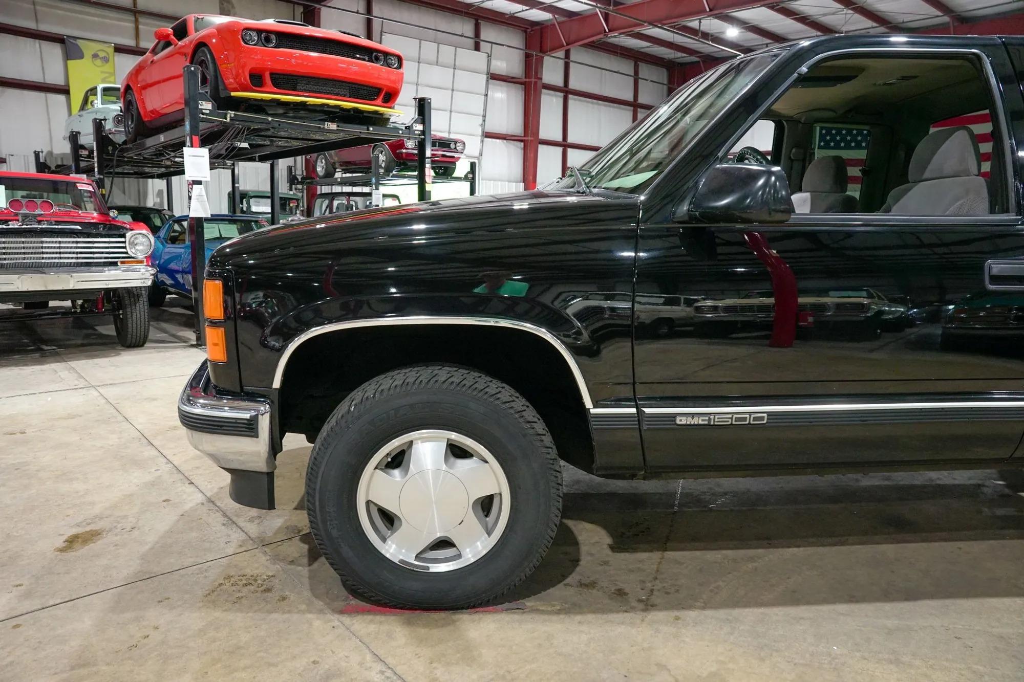 1997 GMC Sierra 1500 SLE - 3