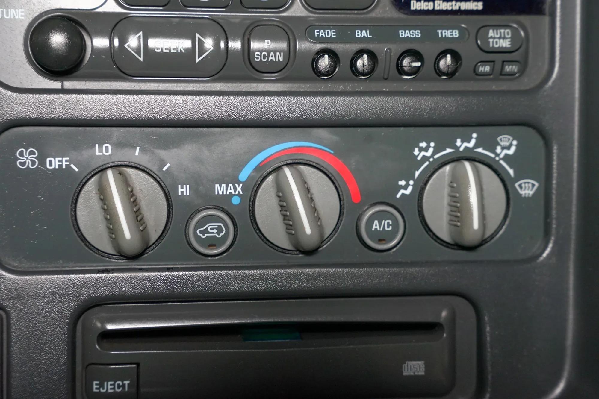 1997 GMC Sierra 1500 SLE