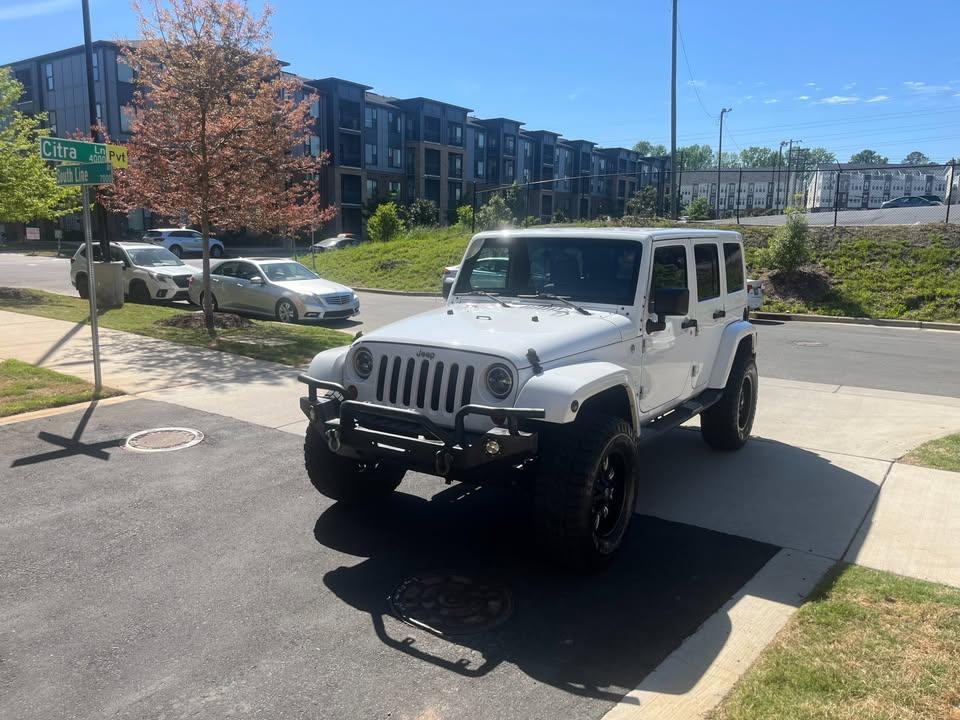 2013 Jeep Wrangler Sahara - 4