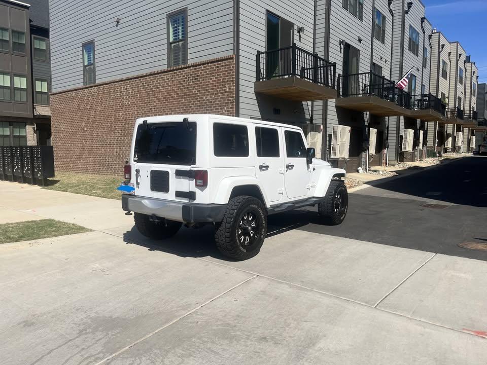2013 Jeep Wrangler Sahara