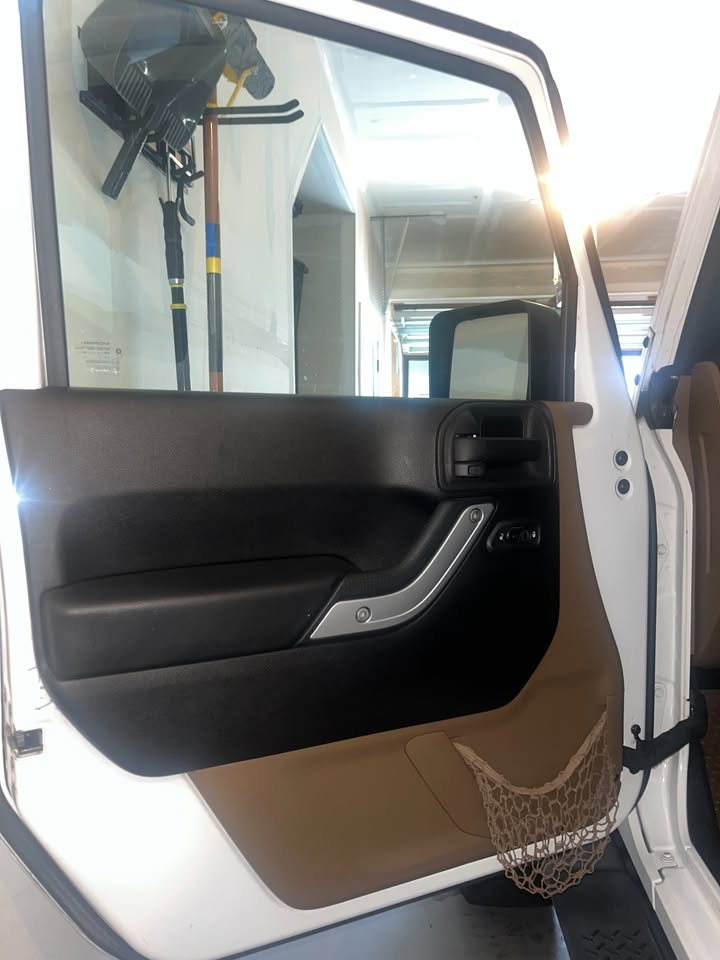 2013 Jeep Wrangler Sahara