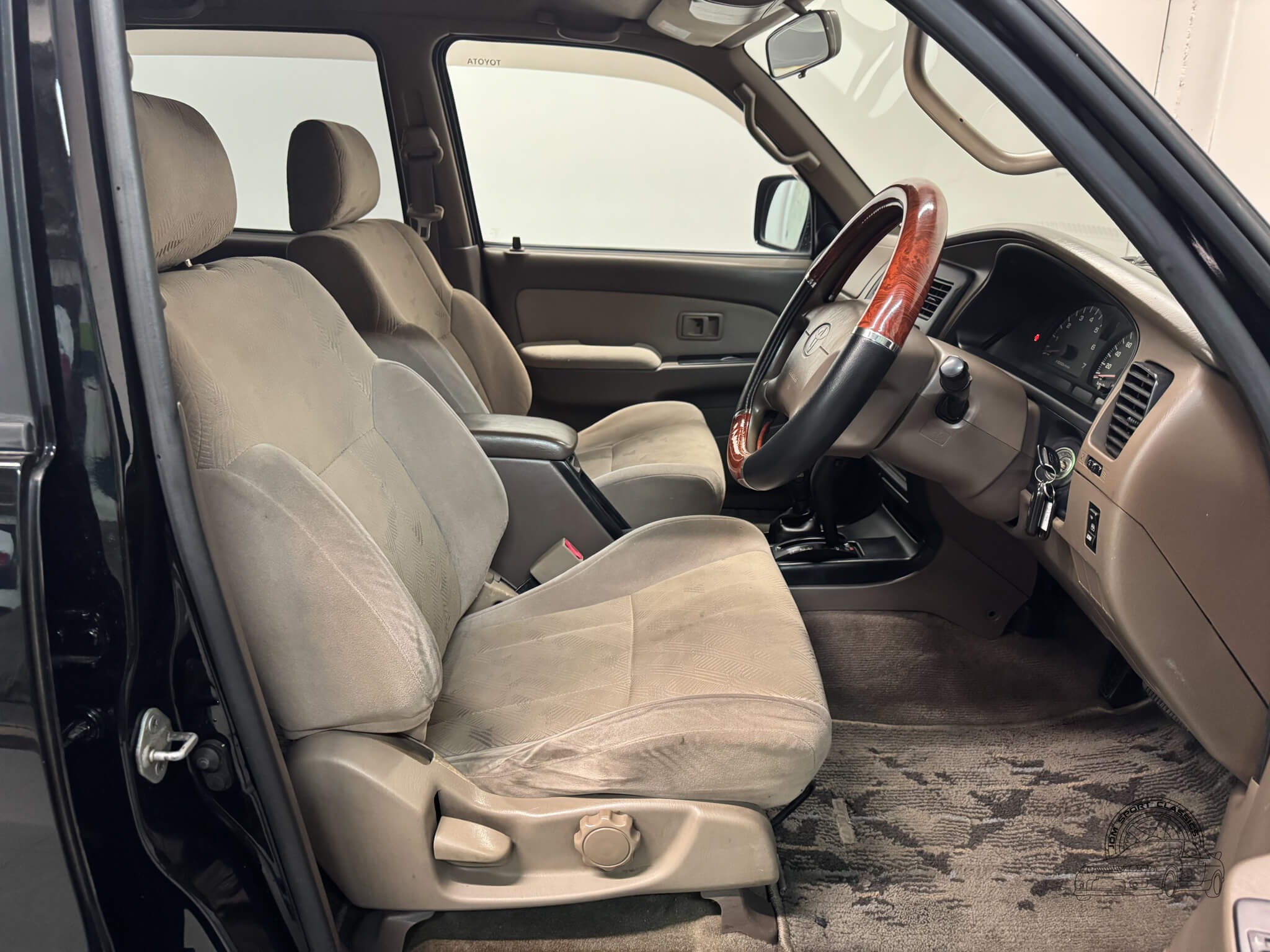 2000 Toyota Hilux Surf SSR-X - 5