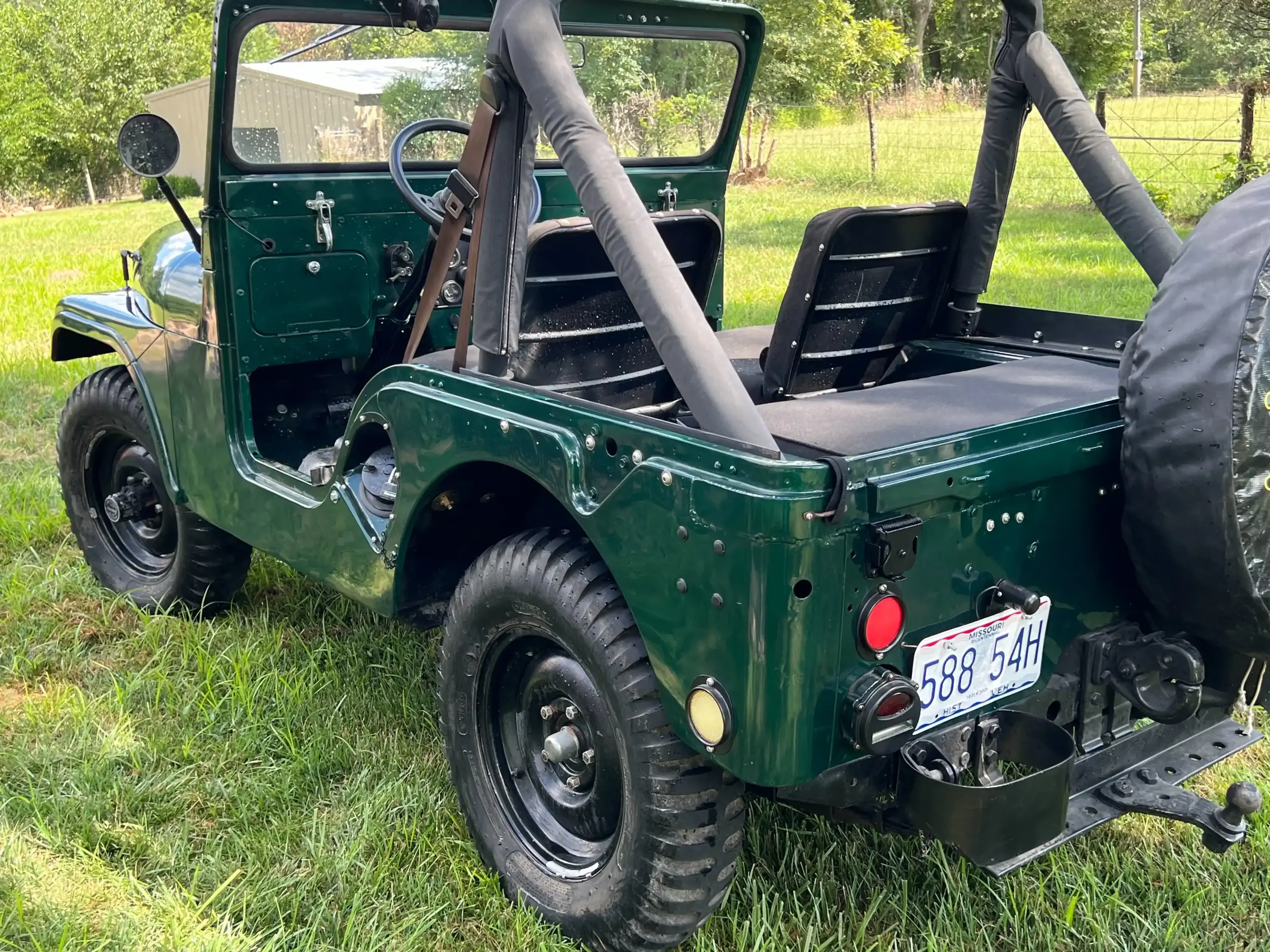 1952 Willys M38A1 - 5