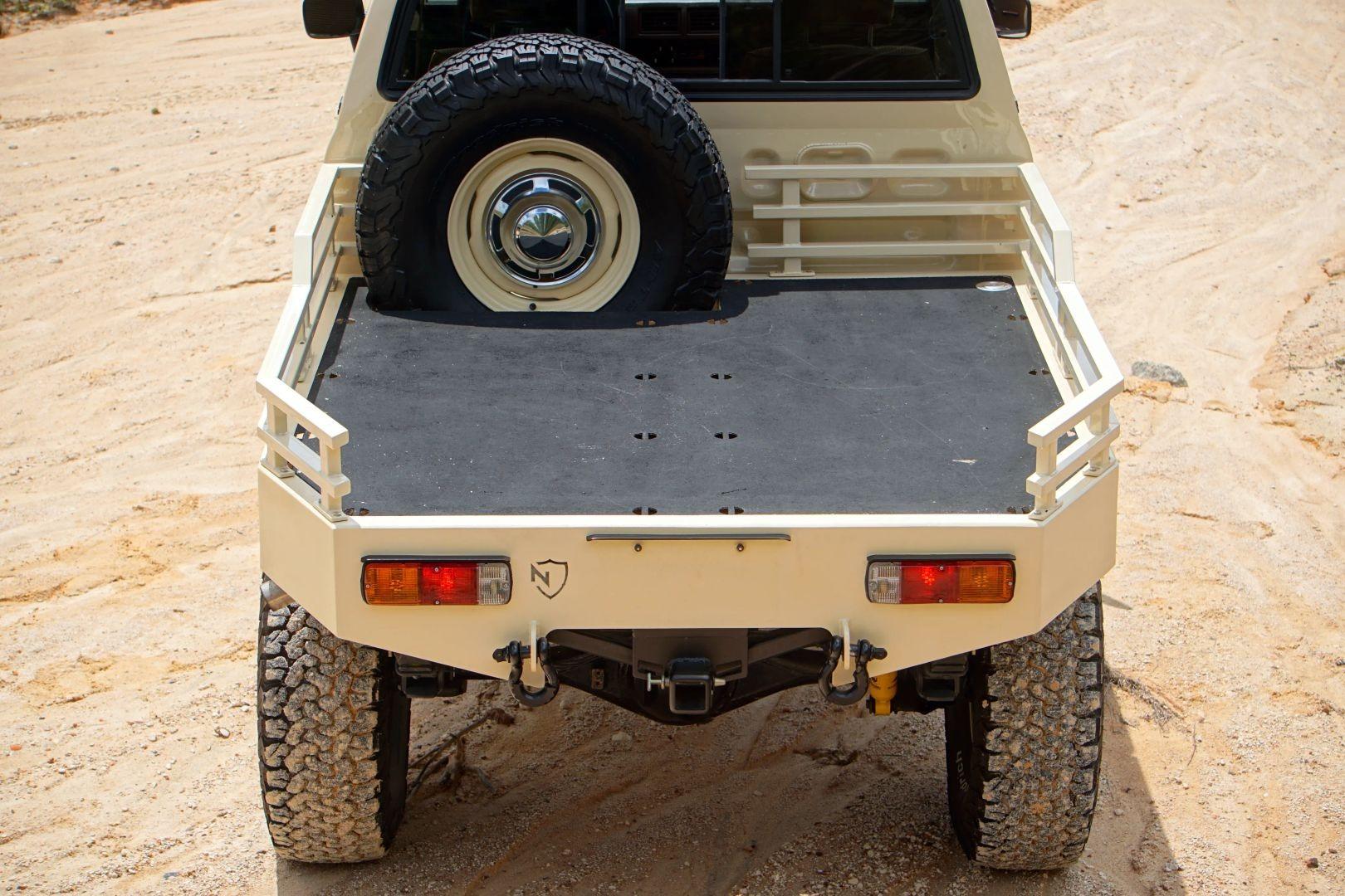 1984 Toyota Pickup Flatbed 4X4 Restomod
