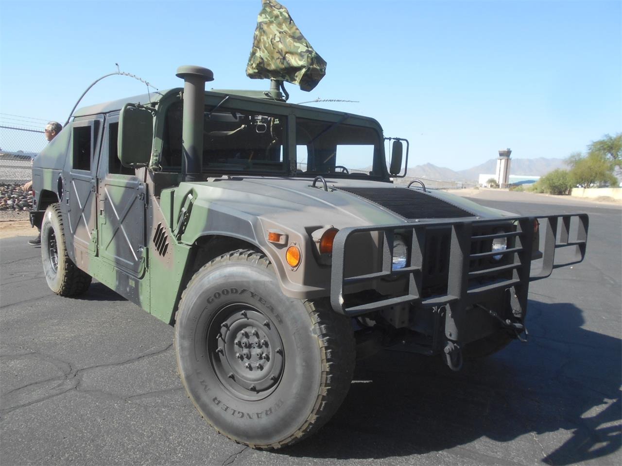 1986 AM General Humvee M1026 + Trailer - 2