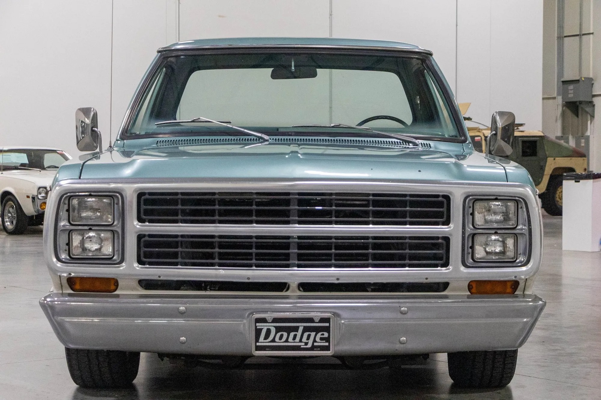 1980 Dodge D150 Adventurer