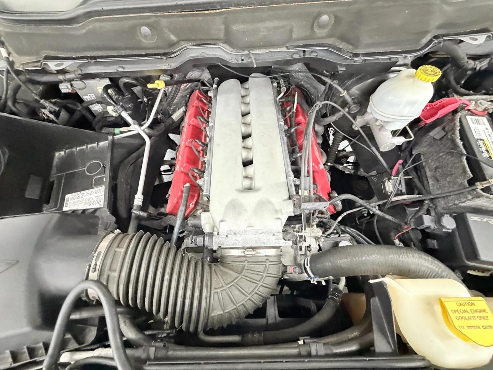 2005 Dodge Ram 1500 SRT
