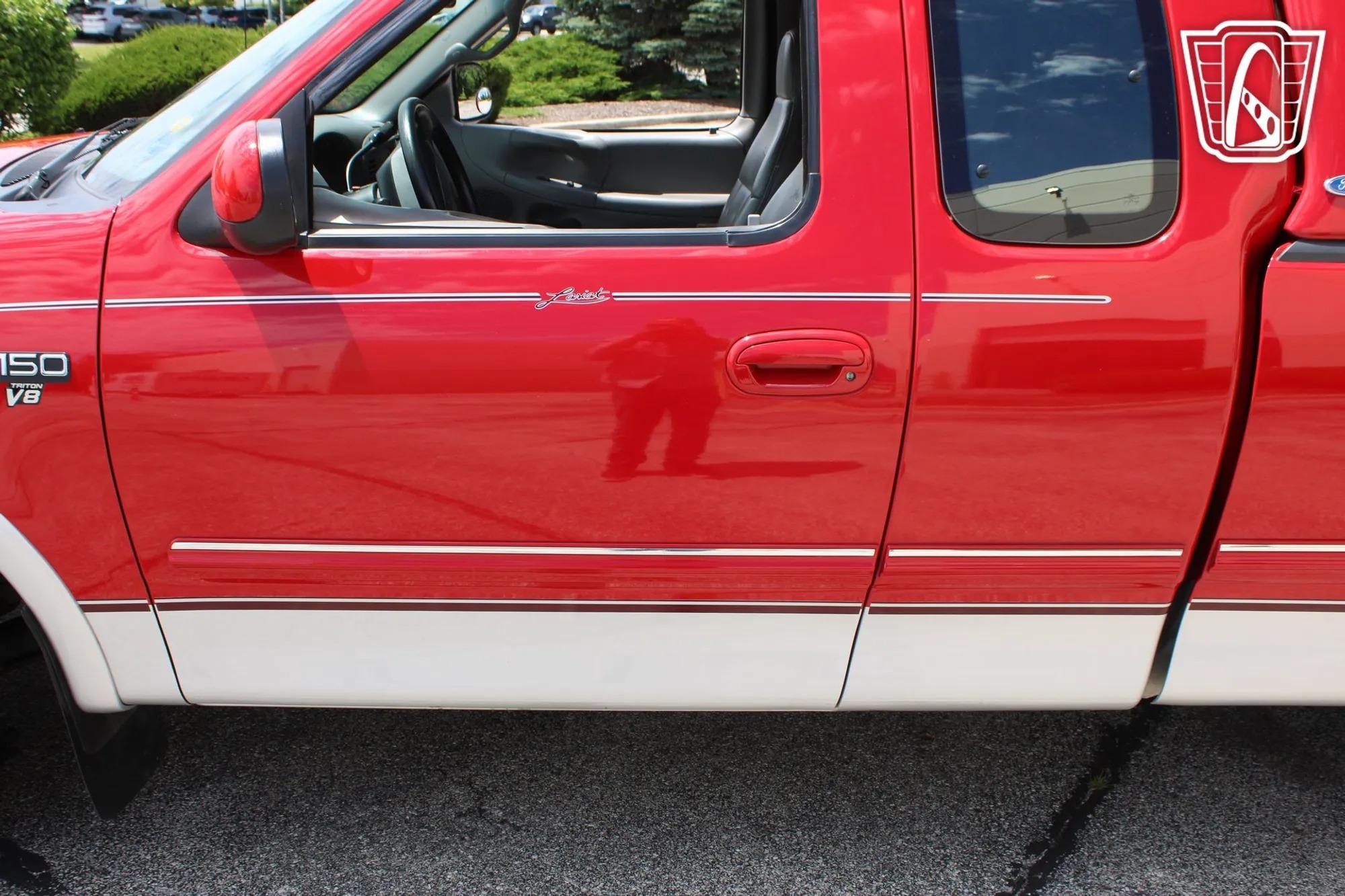 1997 Ford F-150 Lariat