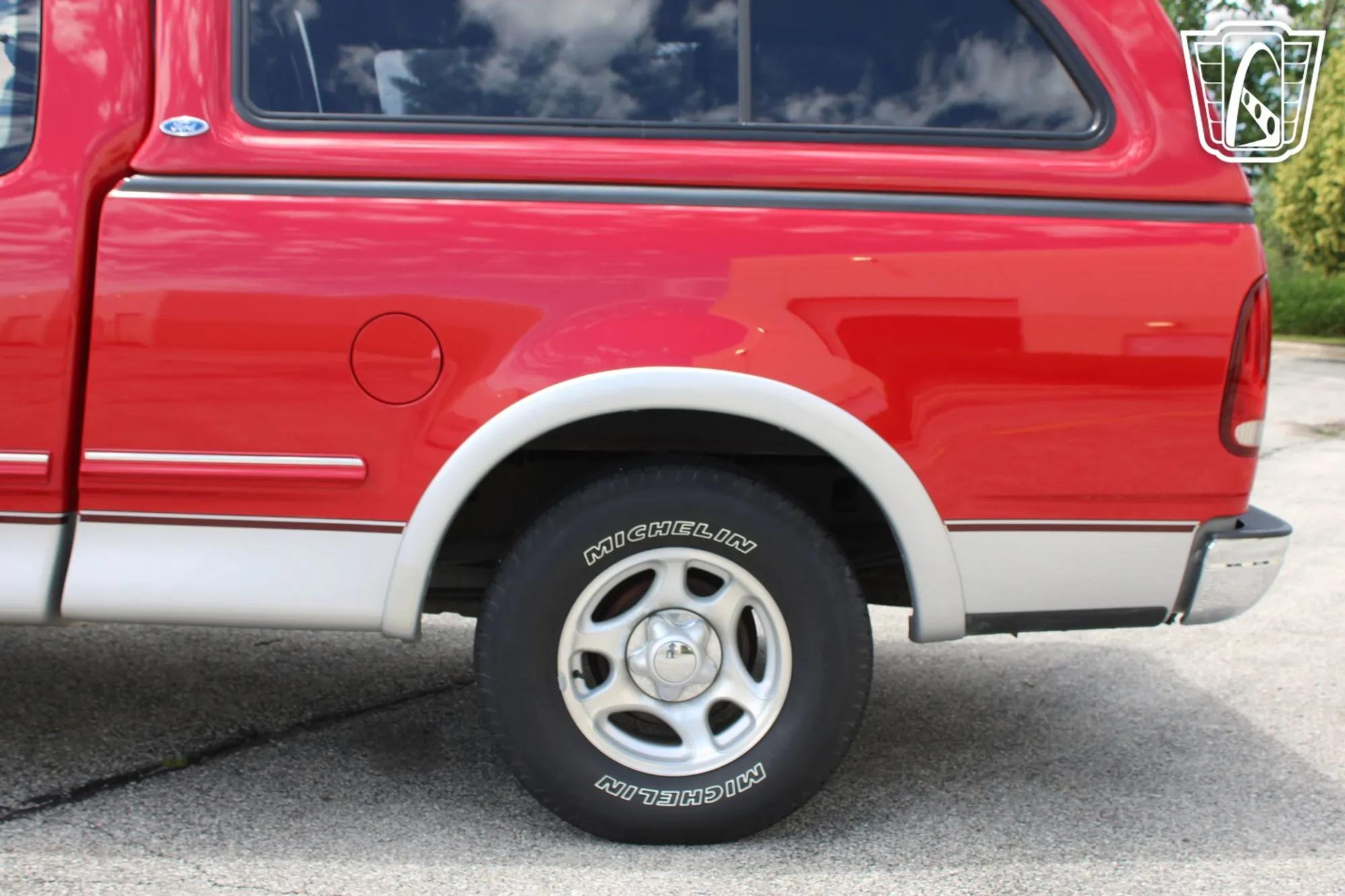 1997 Ford F-150 Lariat