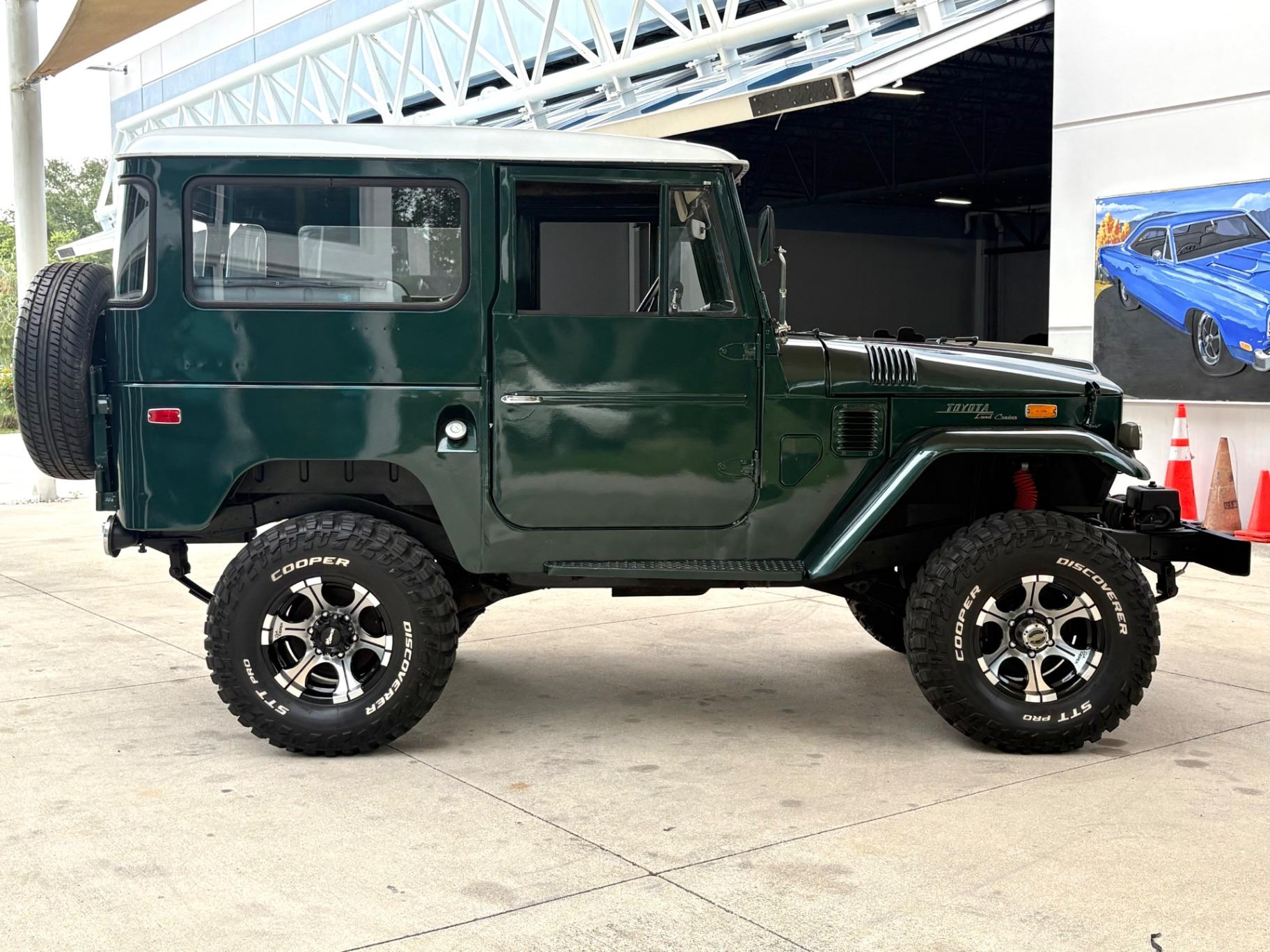 1971 Toyota Land Cruiser FJ40 - 4