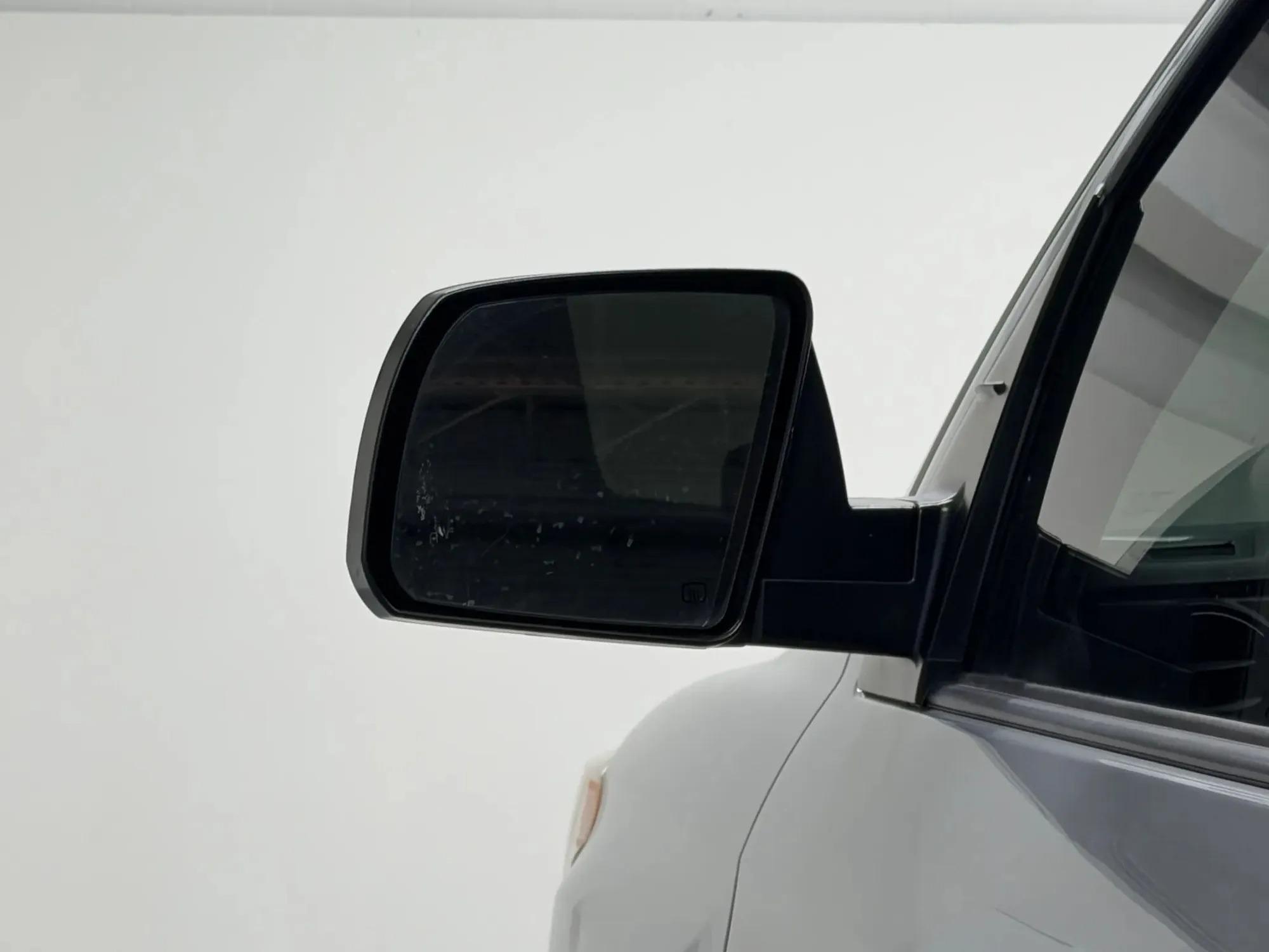 2017 Toyota Tundra Crewmax SR5