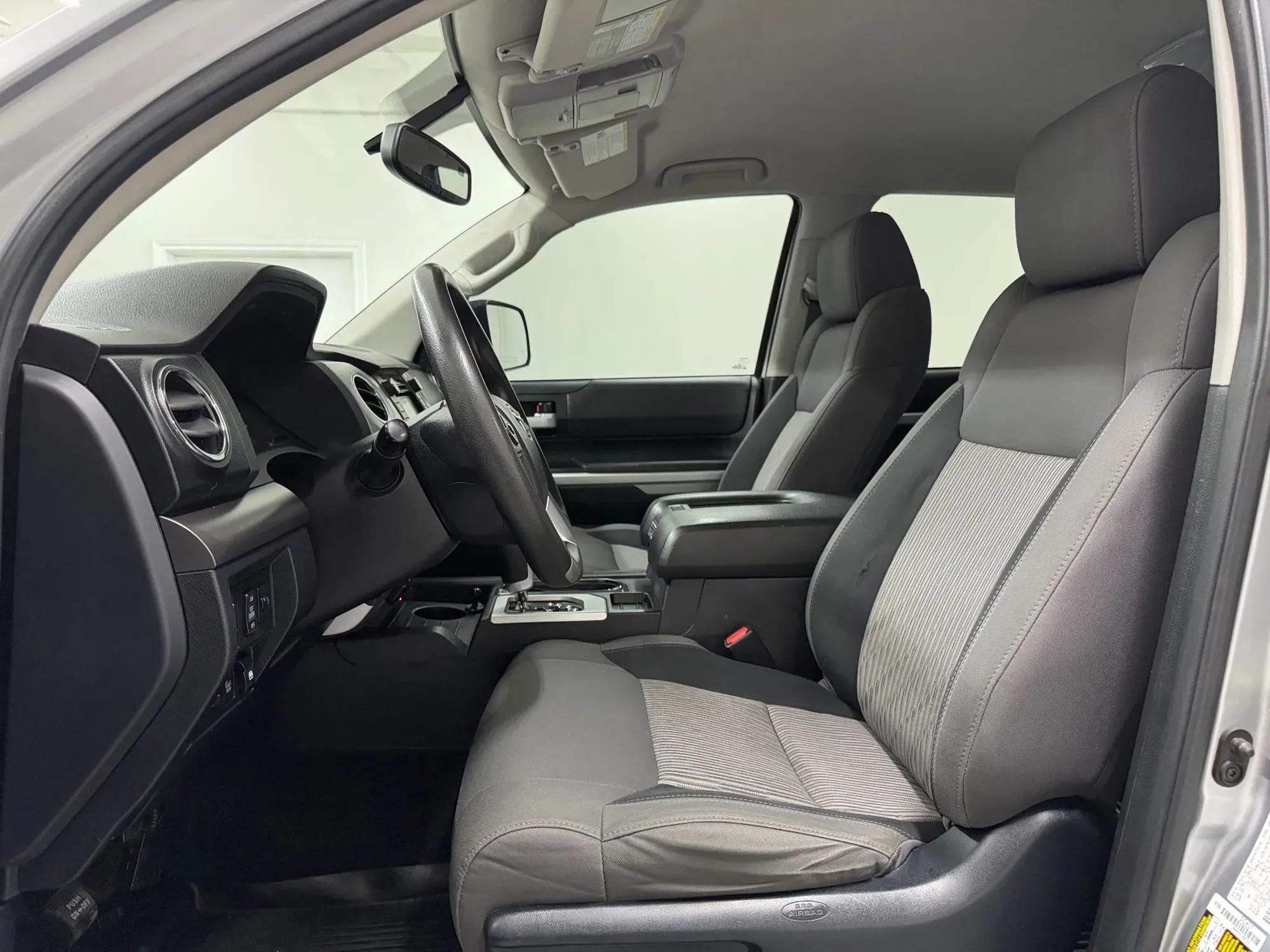 2017 Toyota Tundra Crewmax SR5