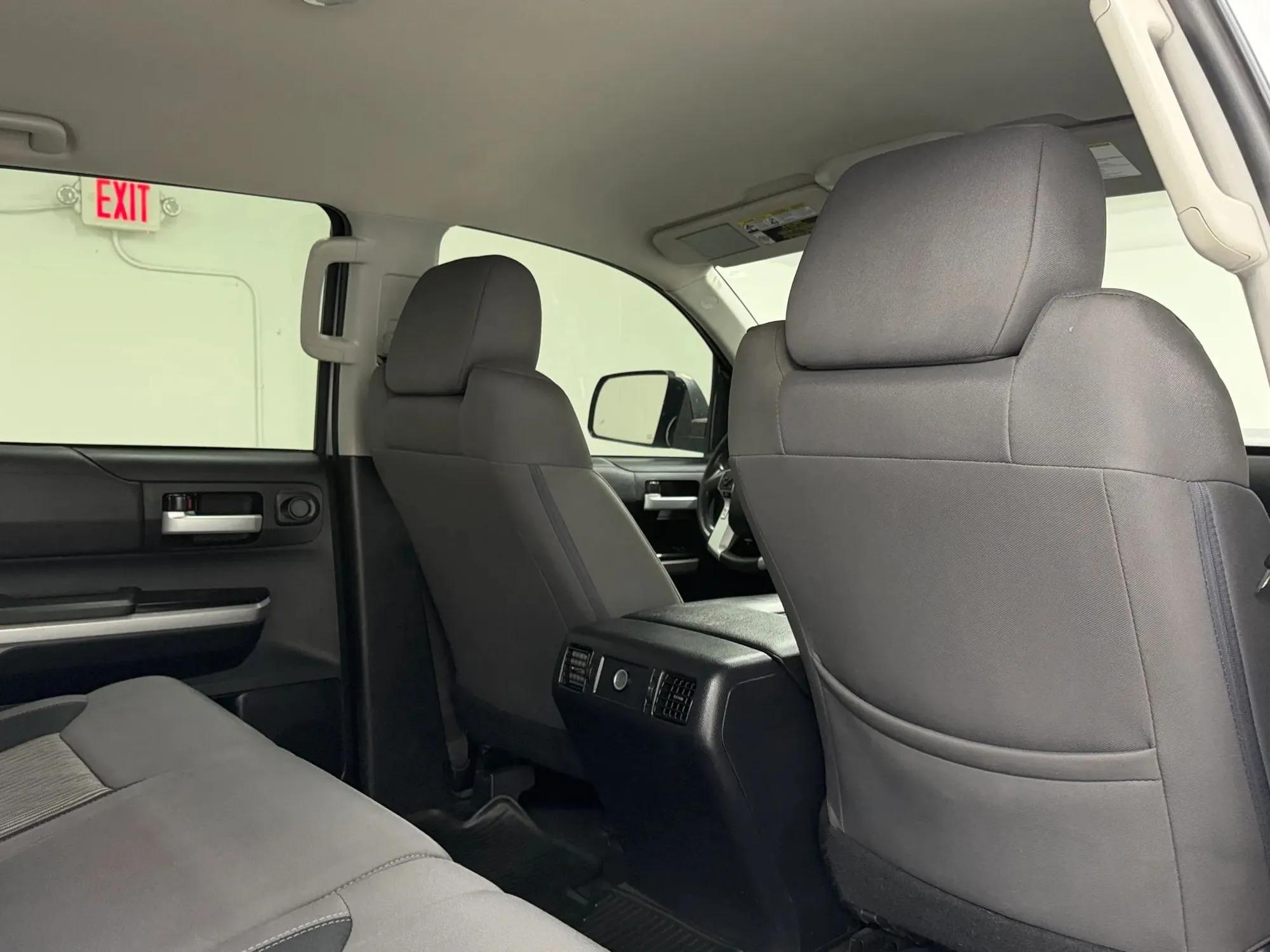 2017 Toyota Tundra Crewmax SR5