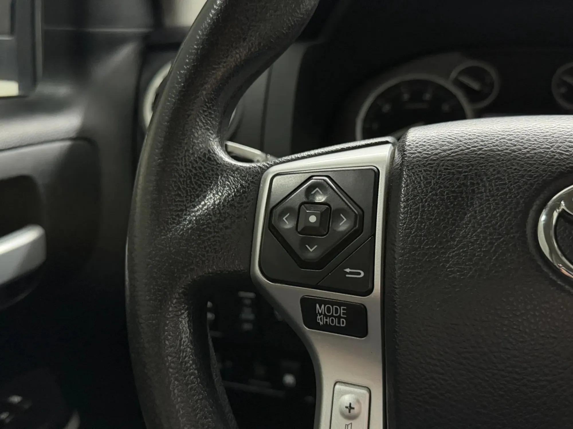 2017 Toyota Tundra Crewmax SR5