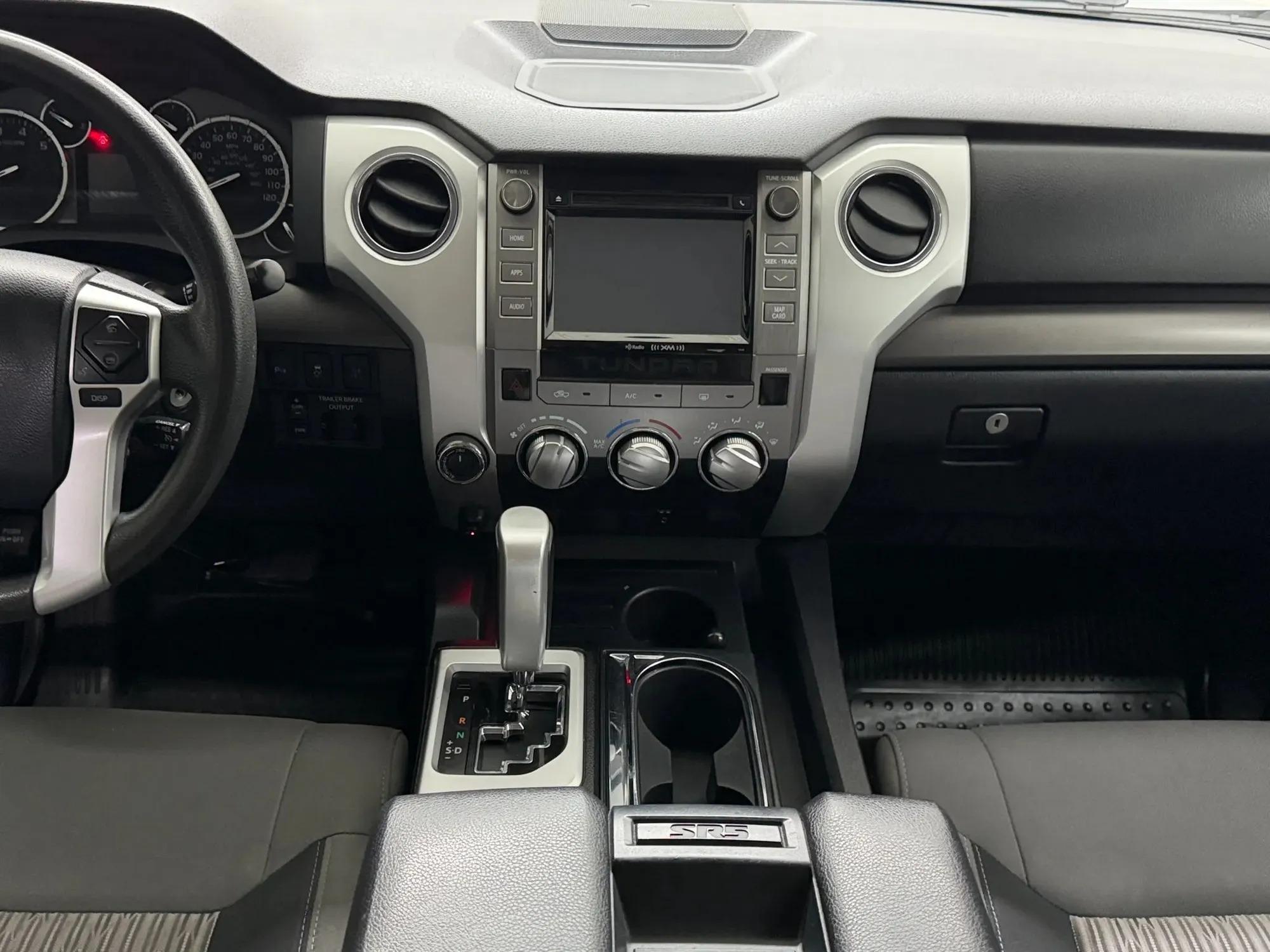 2017 Toyota Tundra Crewmax SR5