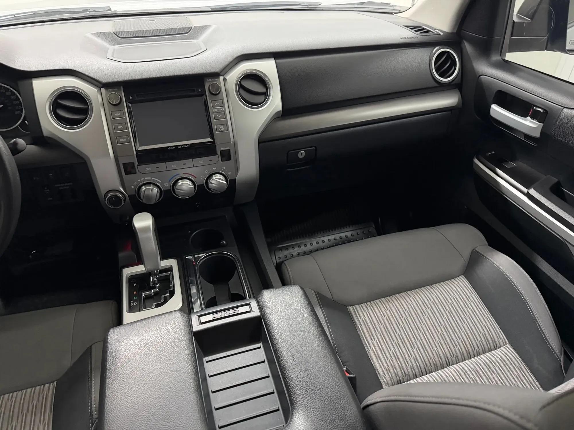 2017 Toyota Tundra Crewmax SR5