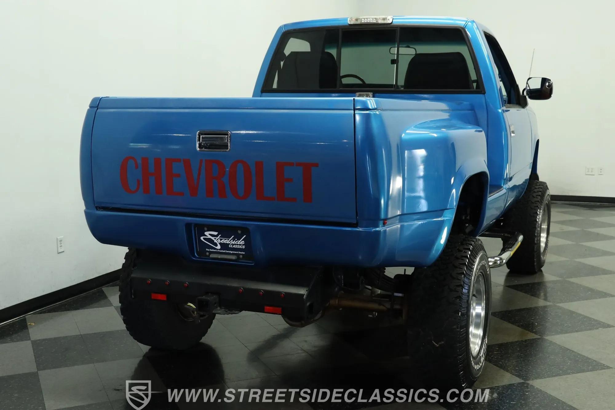 1988 Chevrolet K1500 4x4 - 3