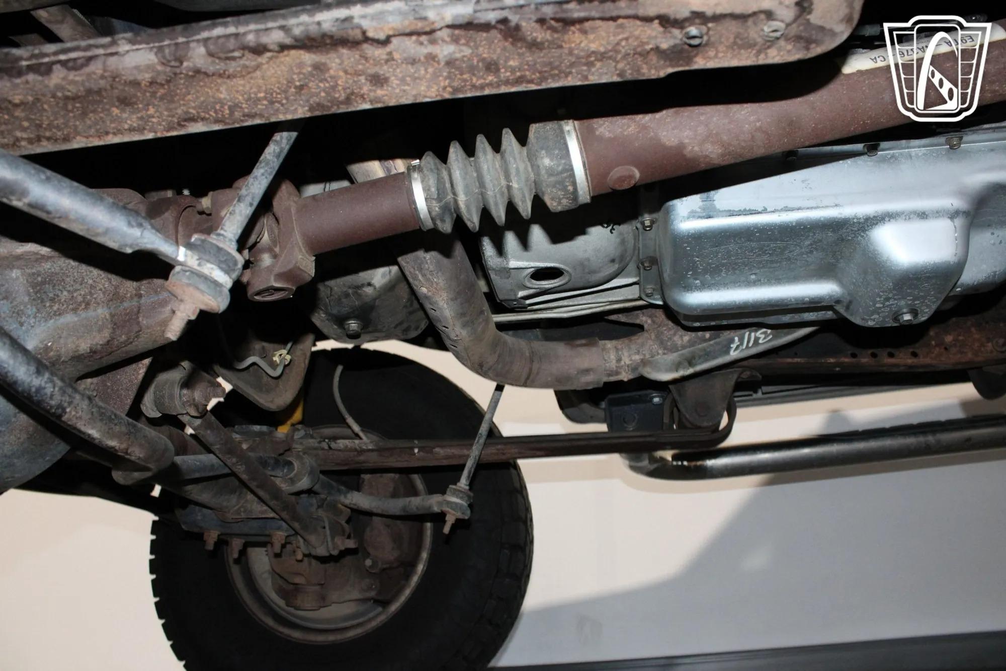 26k-Mile 1996 Ford F-350