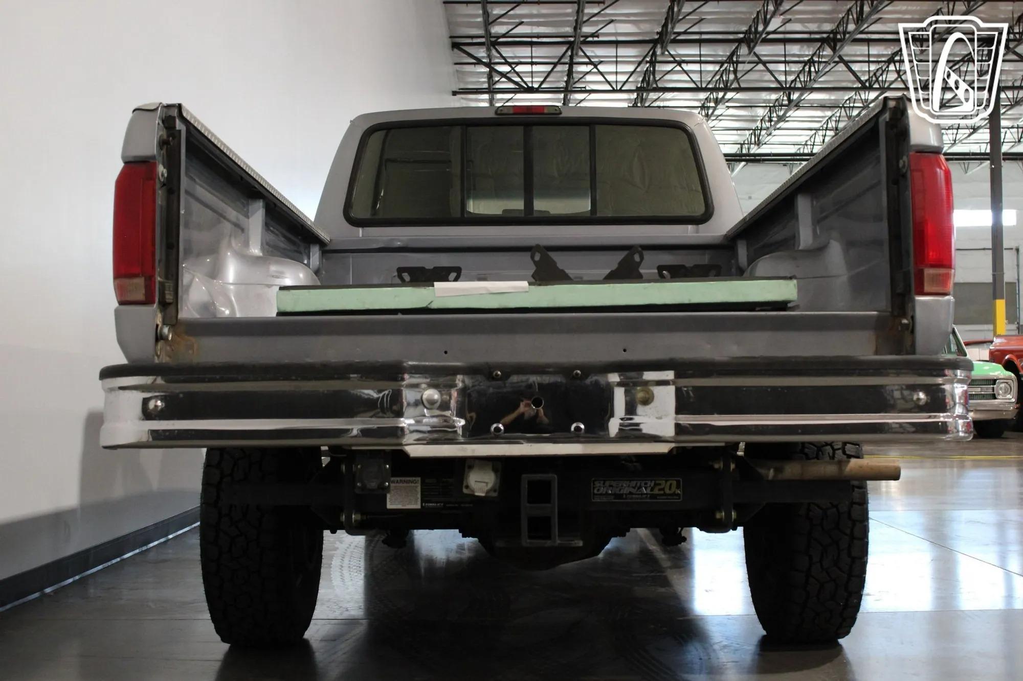 26k-Mile 1996 Ford F-350