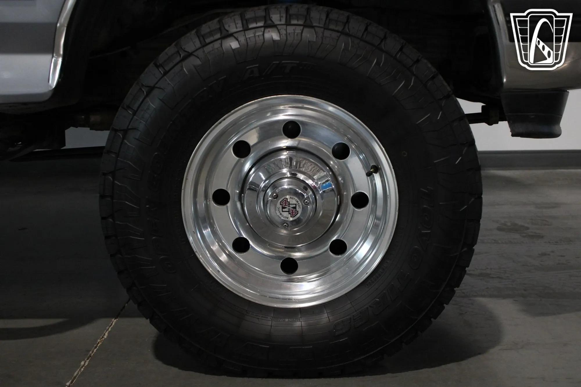 26k-Mile 1996 Ford F-350