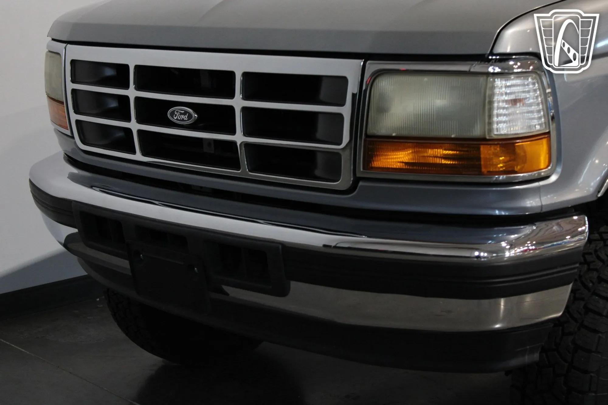 26k-Mile 1996 Ford F-350