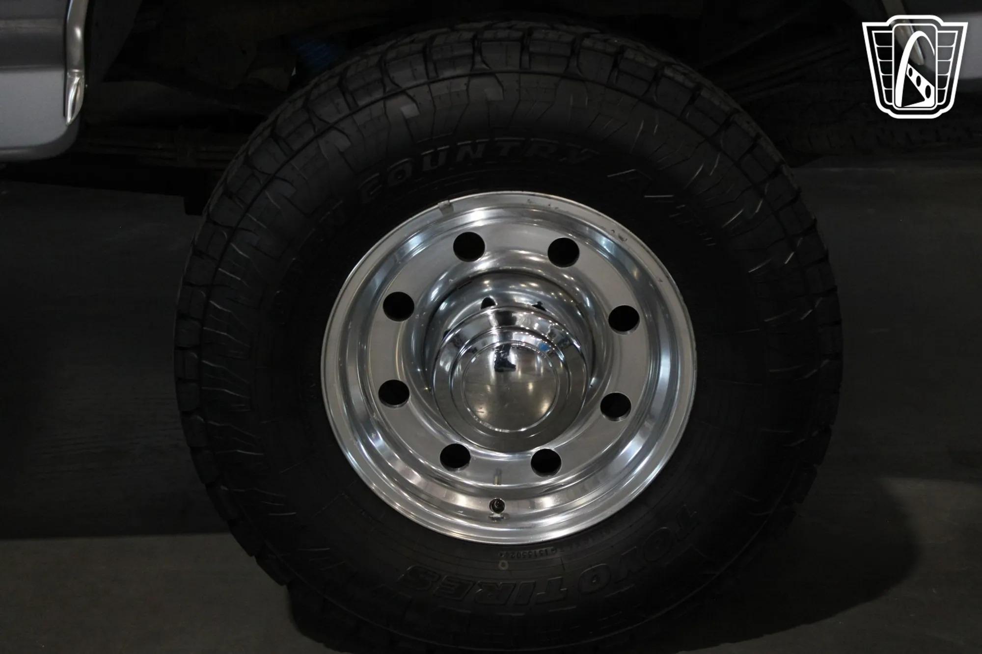 26k-Mile 1996 Ford F-350