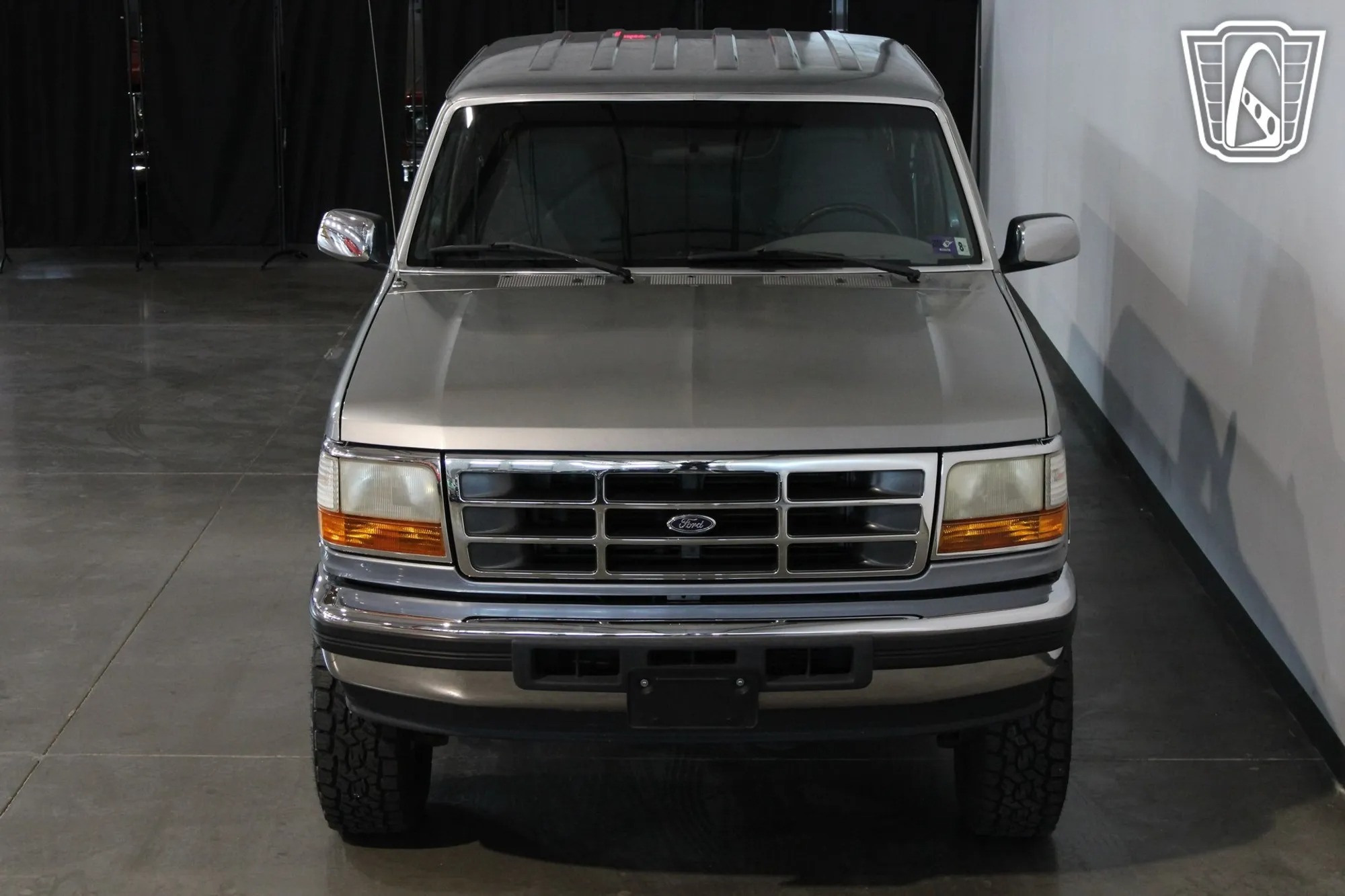 26k-Mile 1996 Ford F-350 - 5