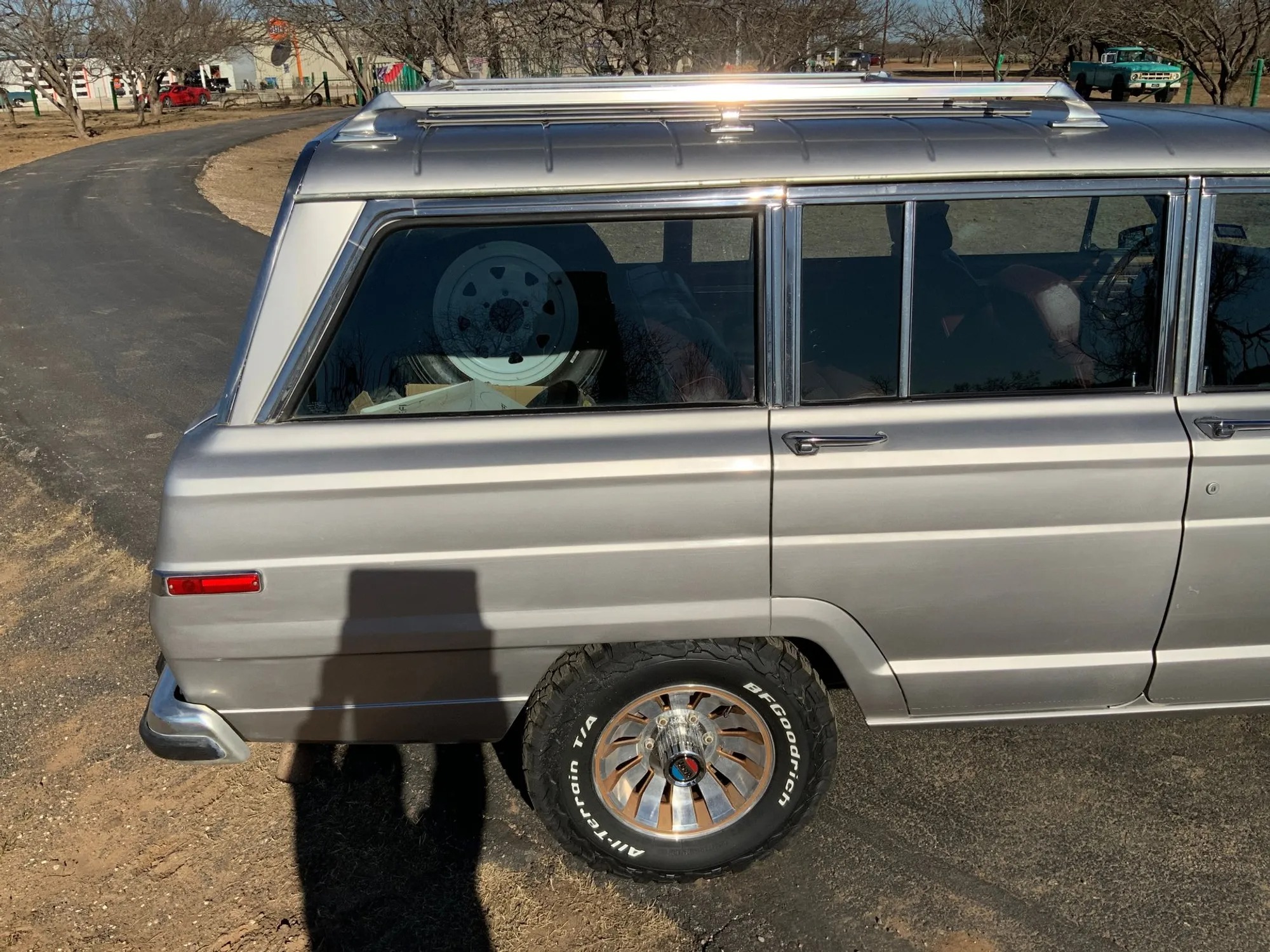 1987 Jeep Grand Wagoneer