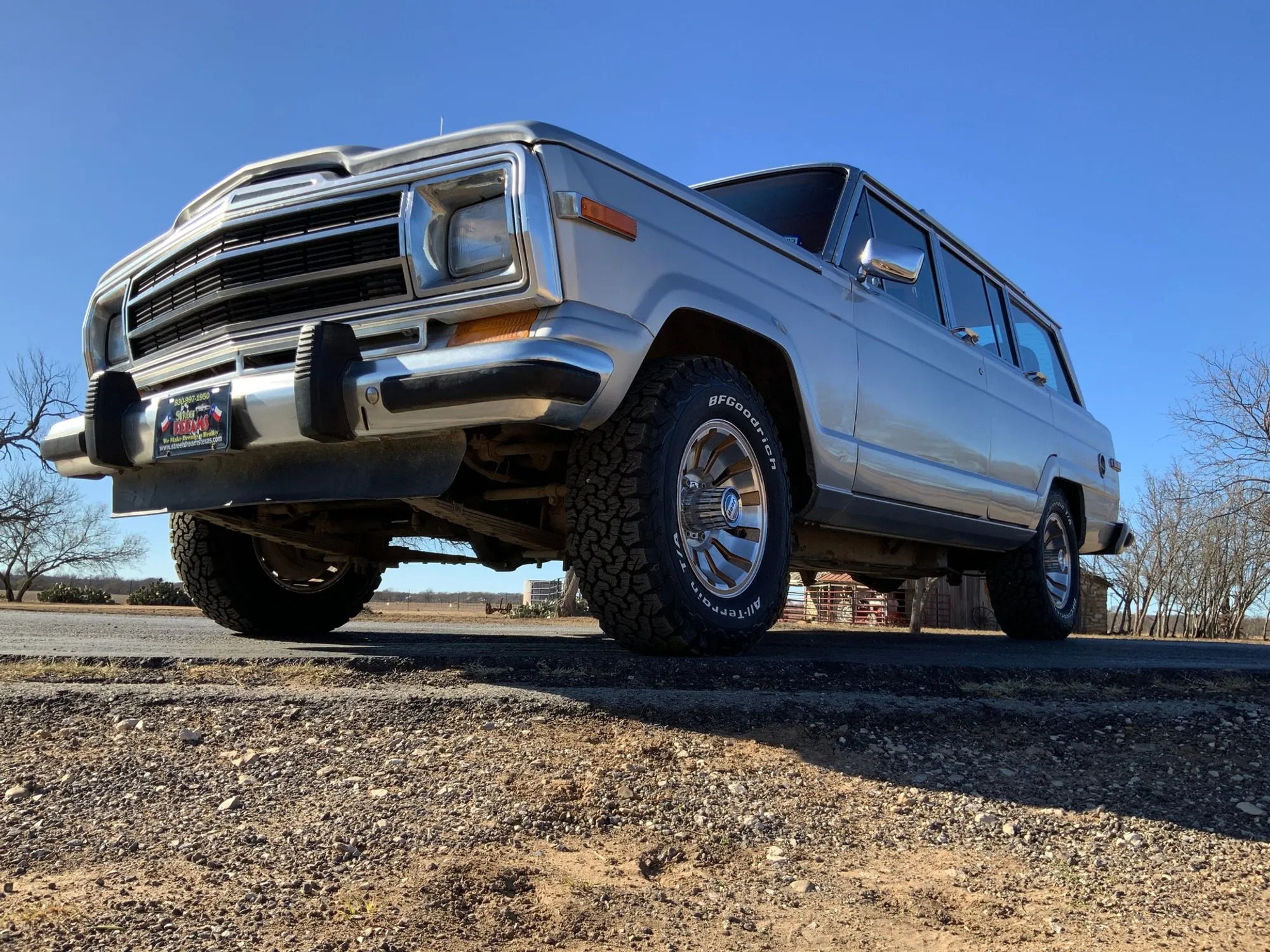1987 Jeep Grand Wagoneer