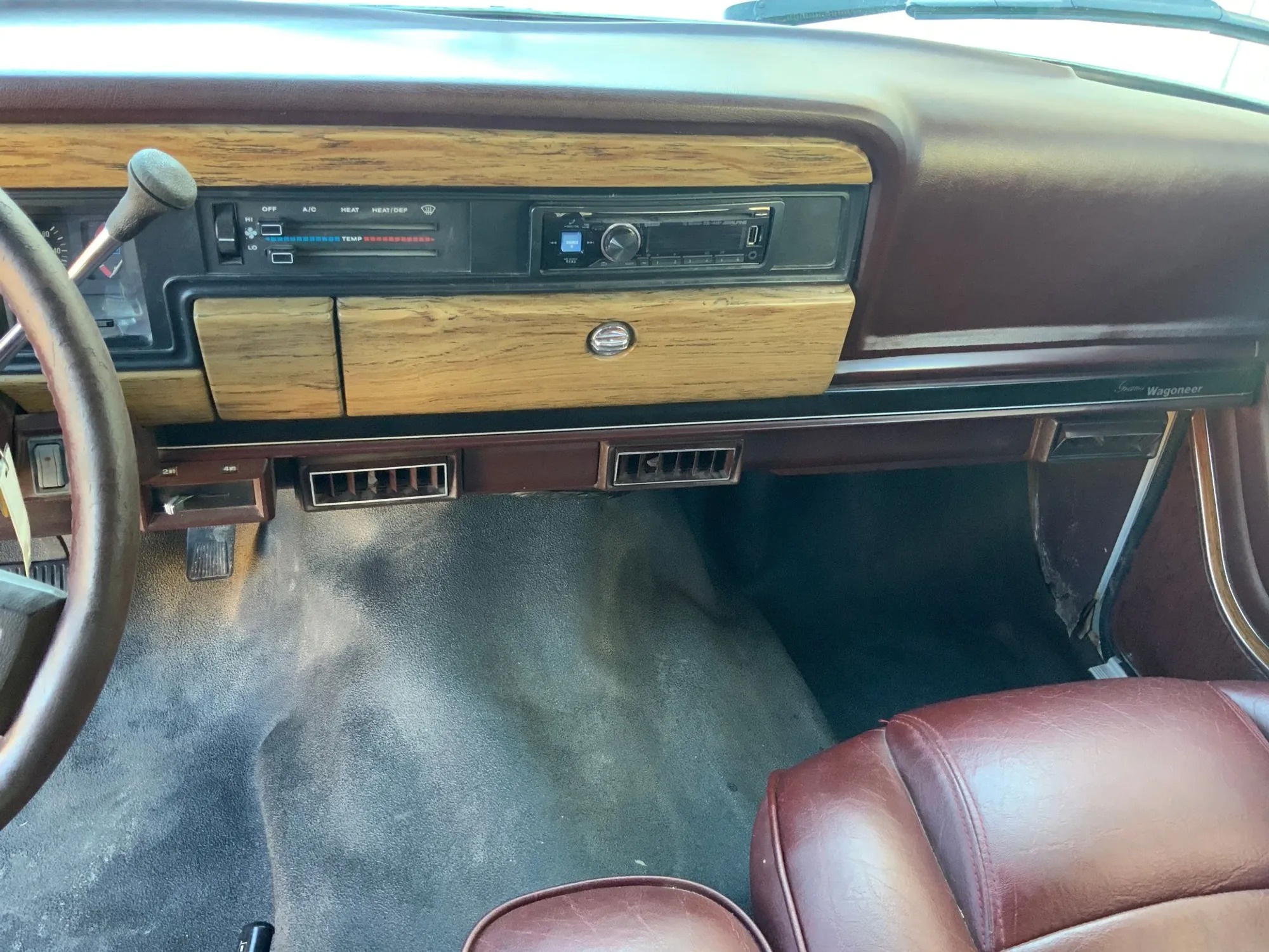 1987 Jeep Grand Wagoneer
