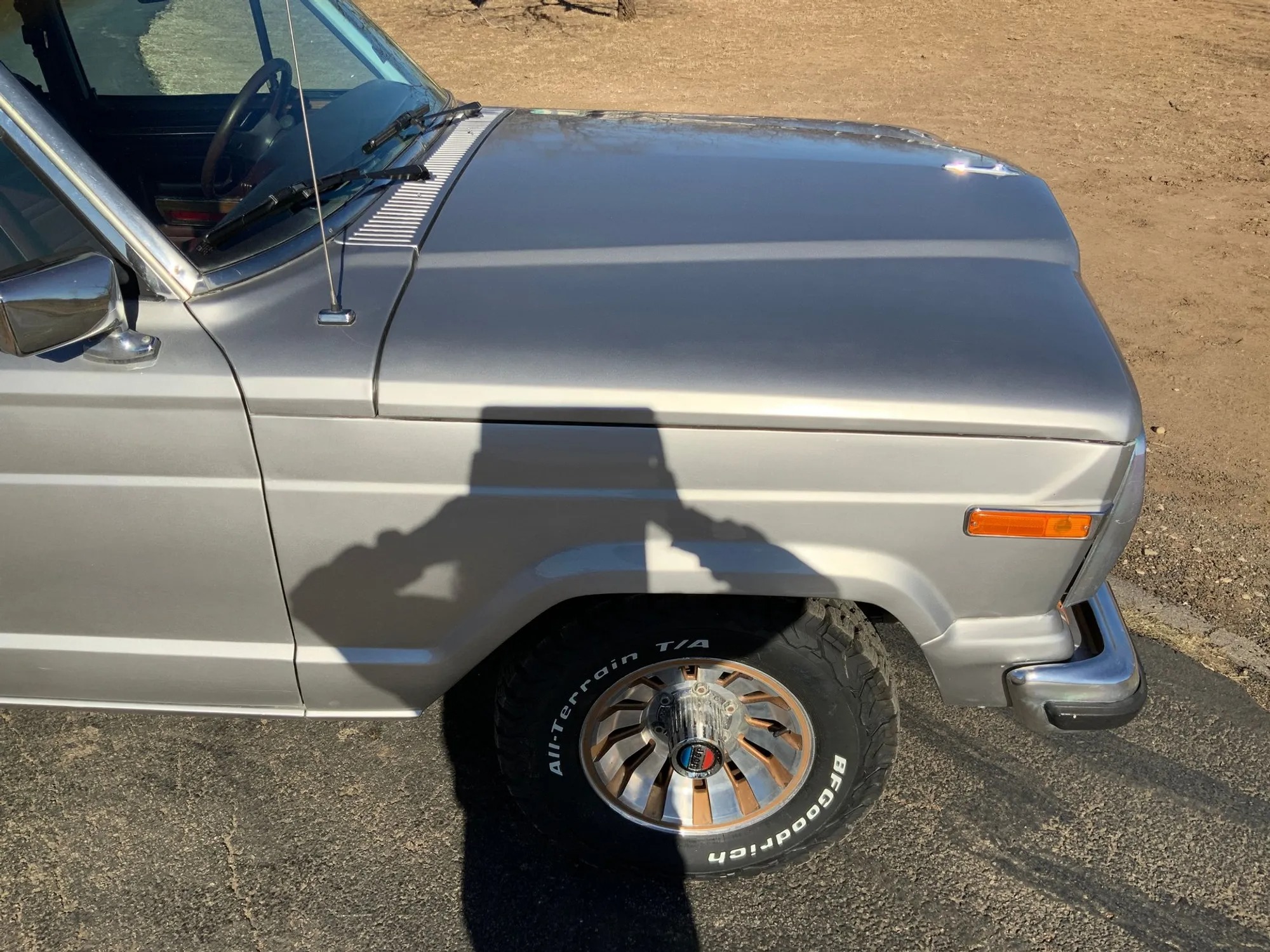 1987 Jeep Grand Wagoneer