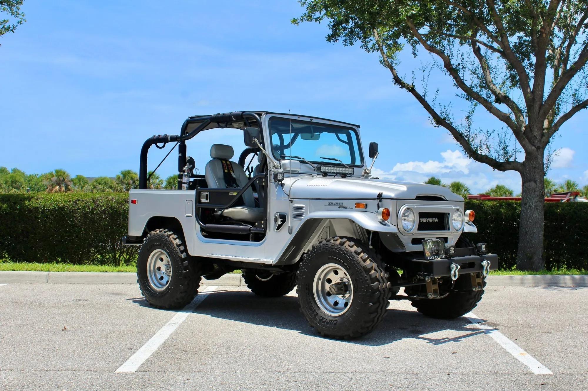 1978 Toyota Land Cruiser FJ40 - 3