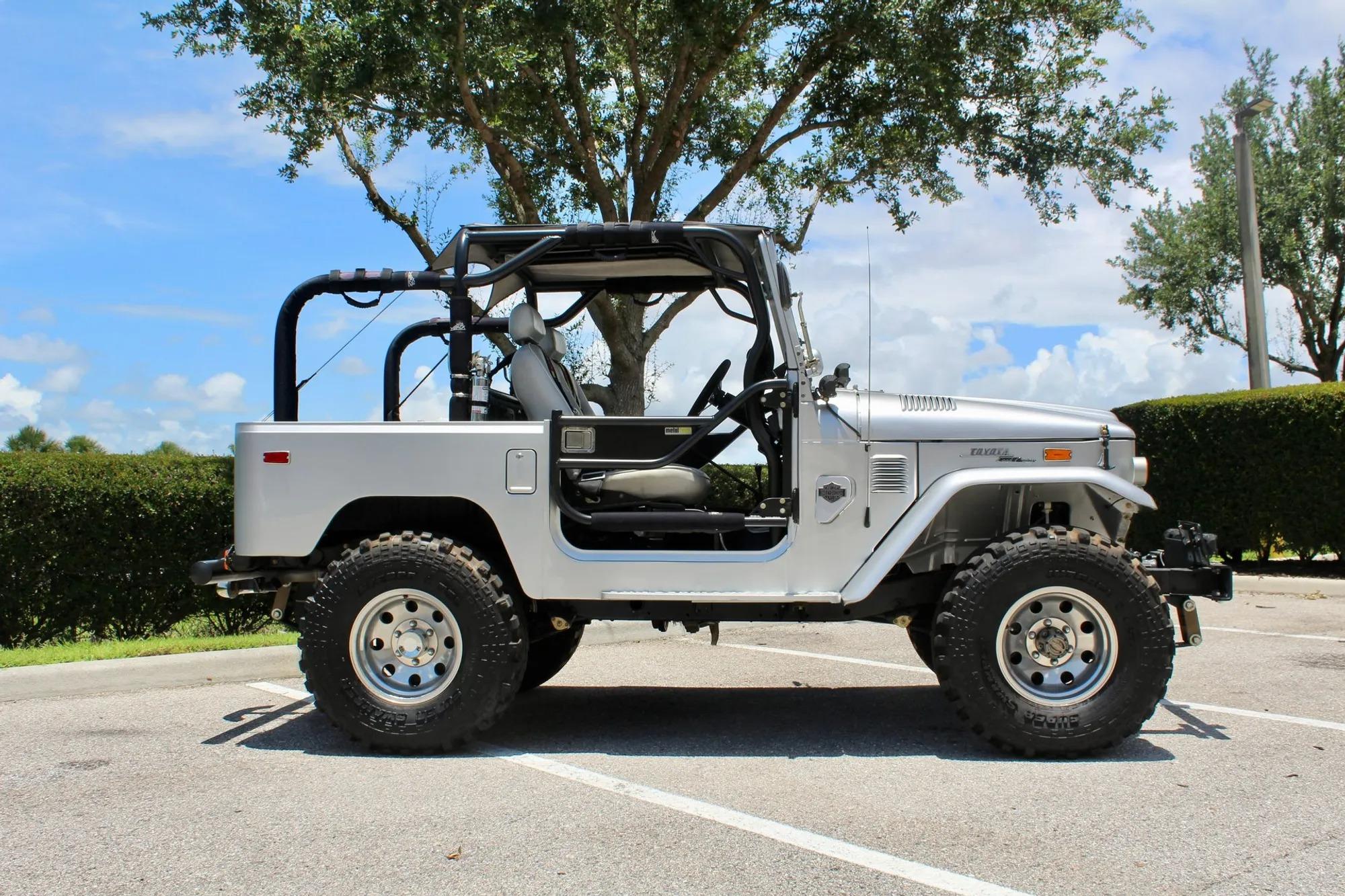 1978 Toyota Land Cruiser FJ40 - 4