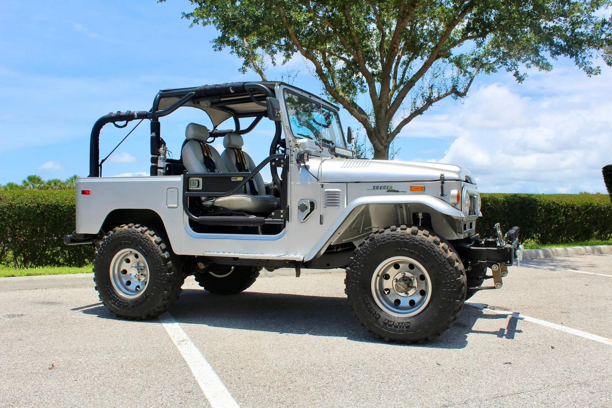 1978 Toyota Land Cruiser FJ40 - 5