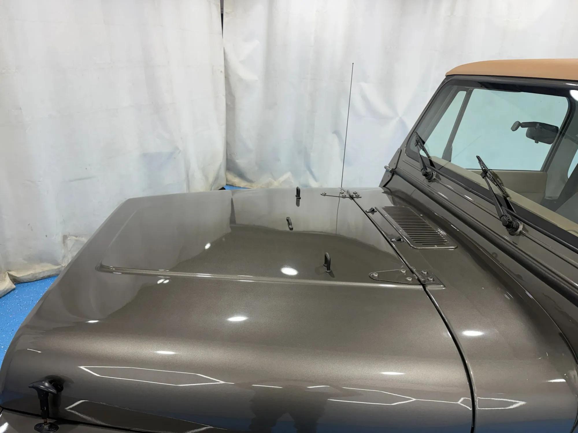 23k-Mile 1988 Jeep Wrangler Sahara