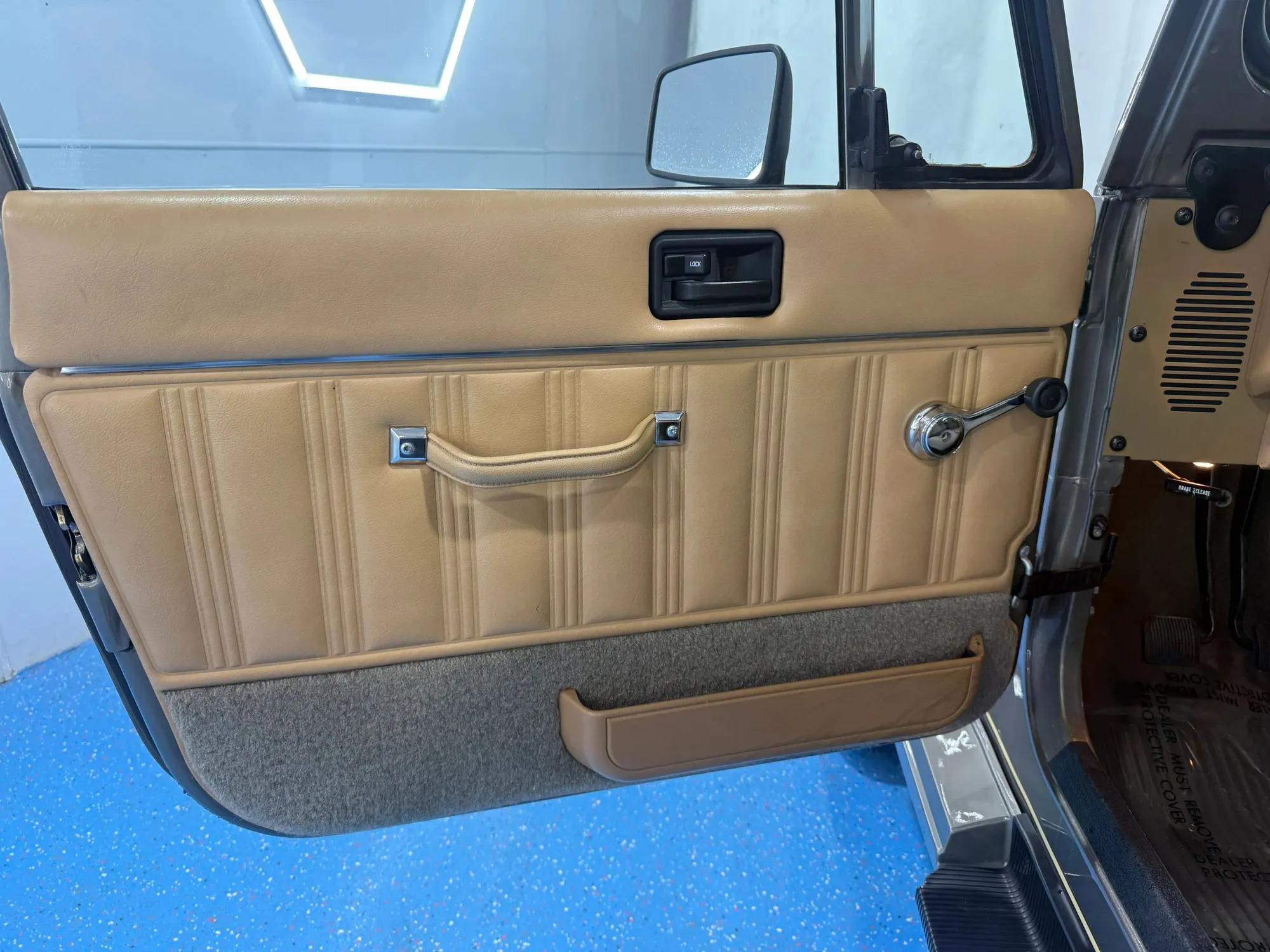 23k-Mile 1988 Jeep Wrangler Sahara
