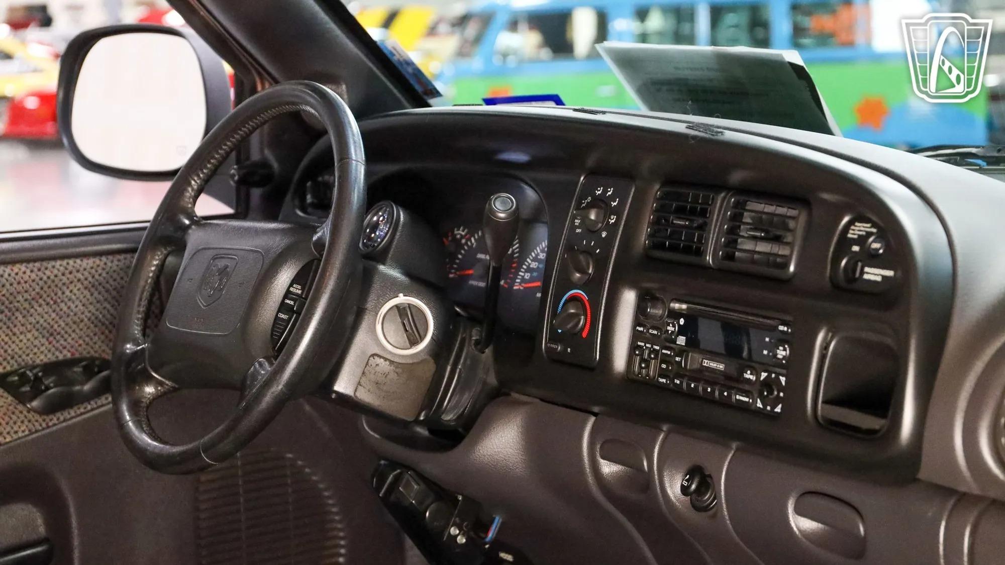 2000 Dodge Ram 2500 Laramie SLT