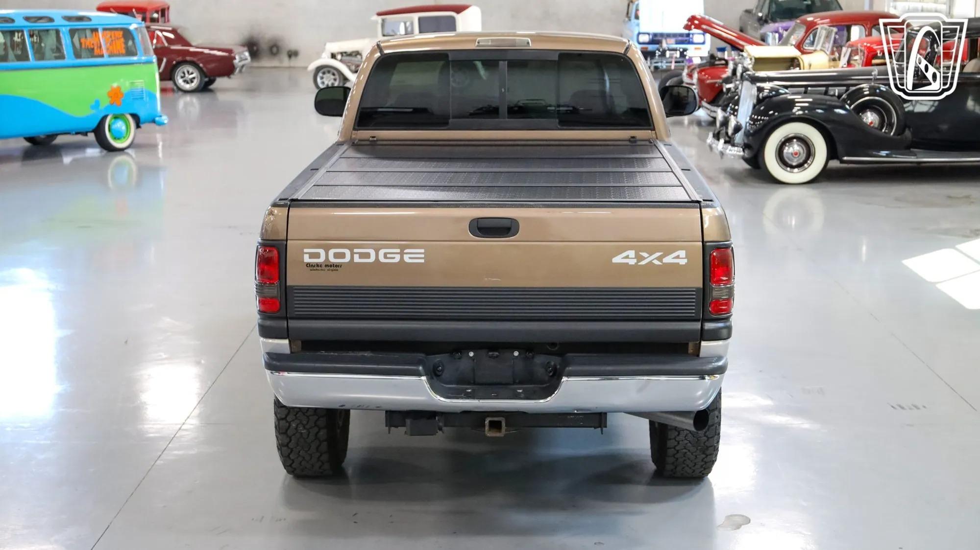 2000 Dodge Ram 2500 Laramie SLT