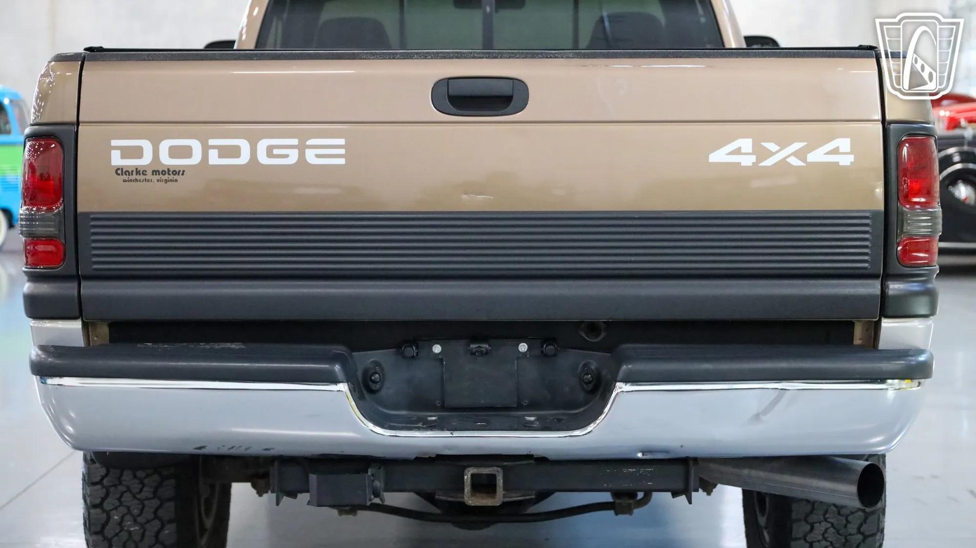 2000 Dodge Ram 2500 Laramie SLT