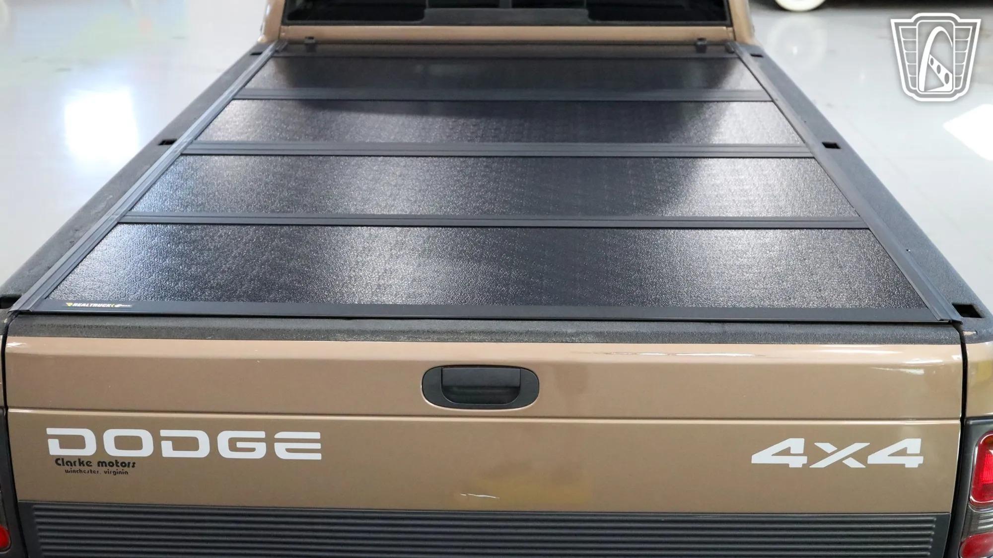 2000 Dodge Ram 2500 Laramie SLT