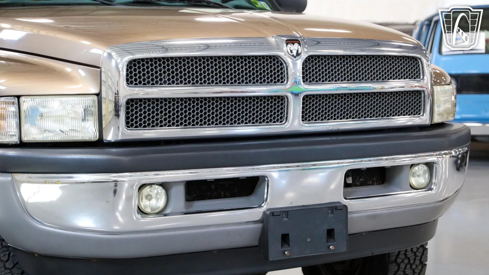2000 Dodge Ram 2500 Laramie SLT