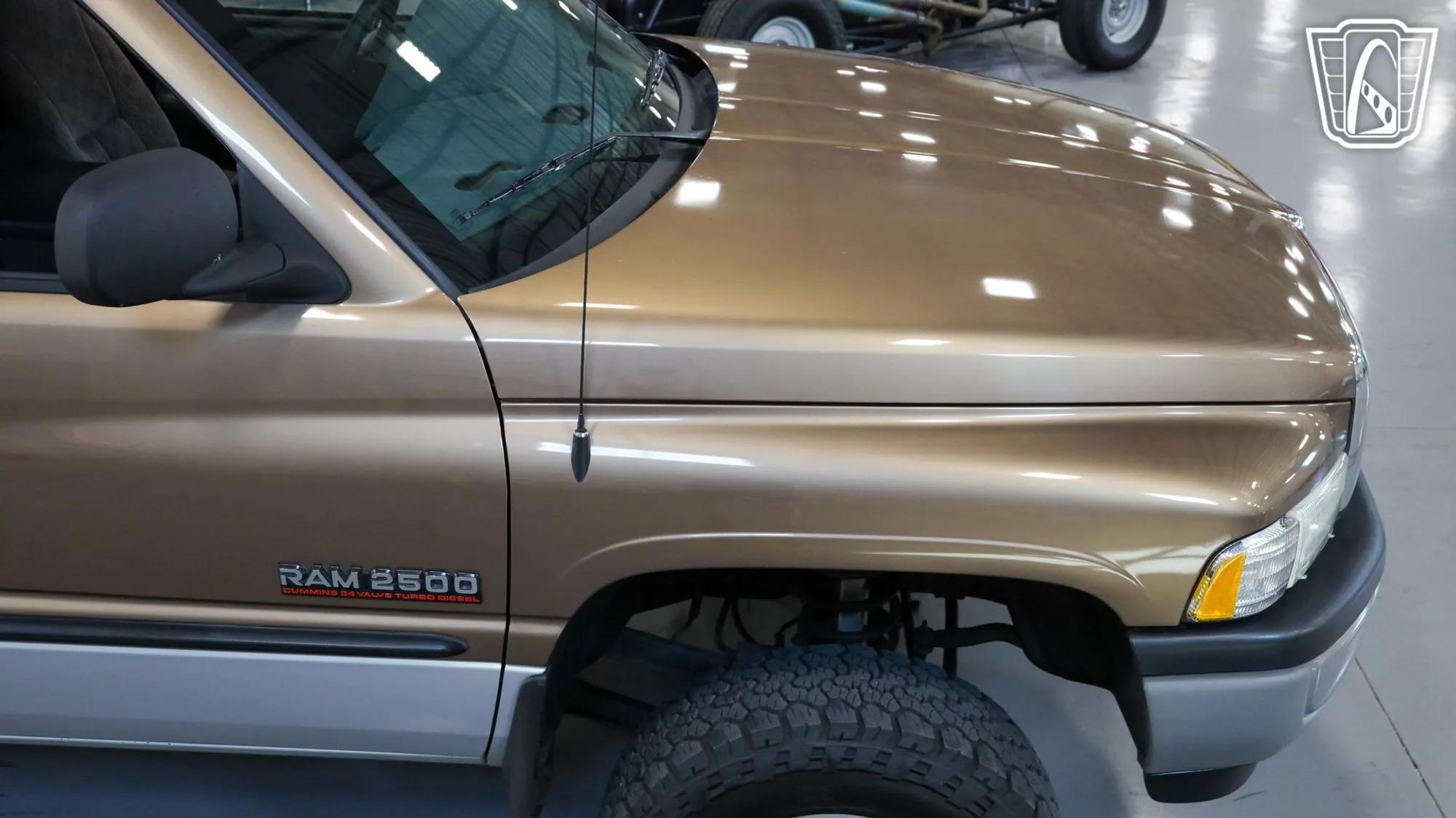 2000 Dodge Ram 2500 Laramie SLT