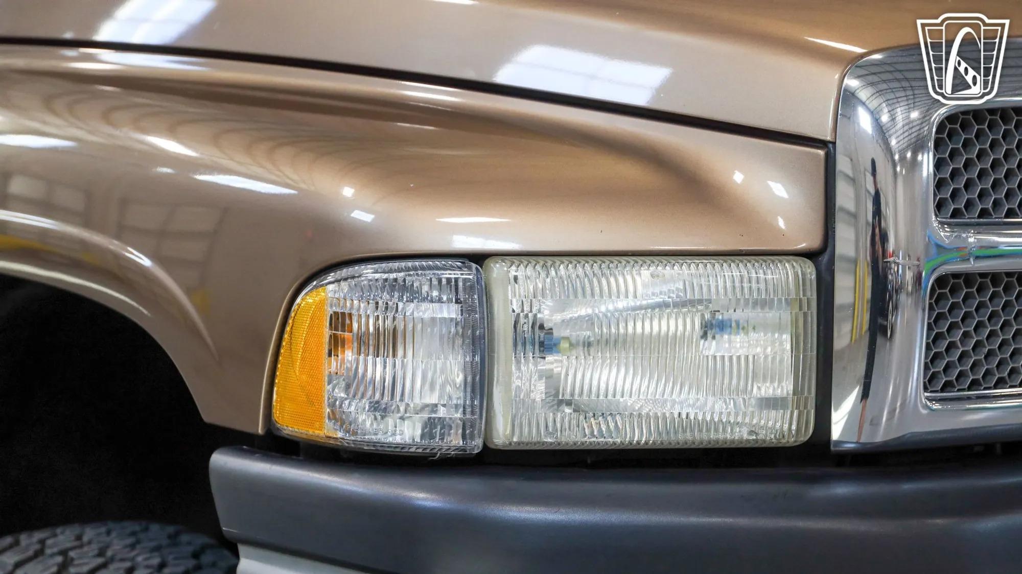 2000 Dodge Ram 2500 Laramie SLT