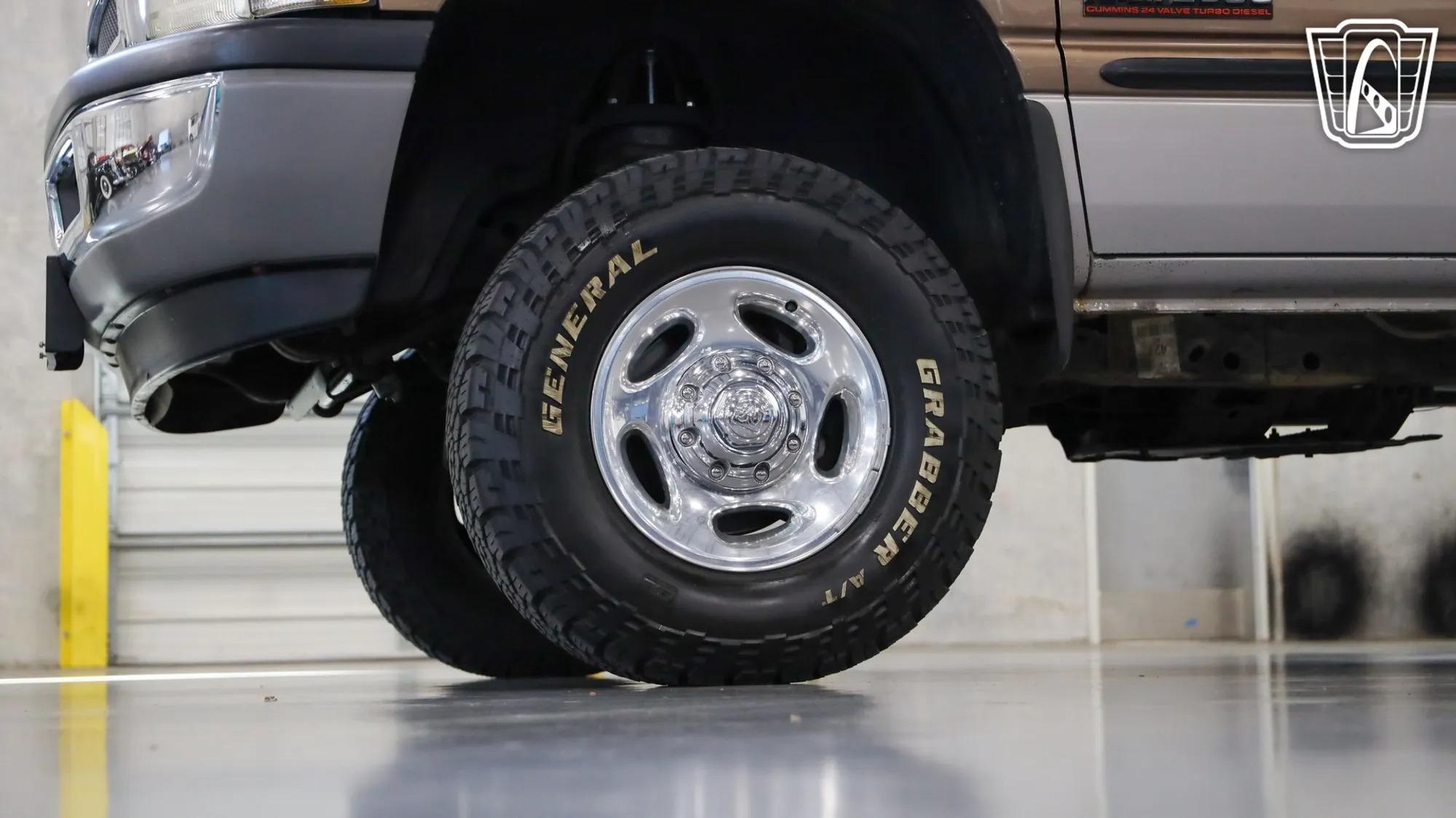 2000 Dodge Ram 2500 Laramie SLT