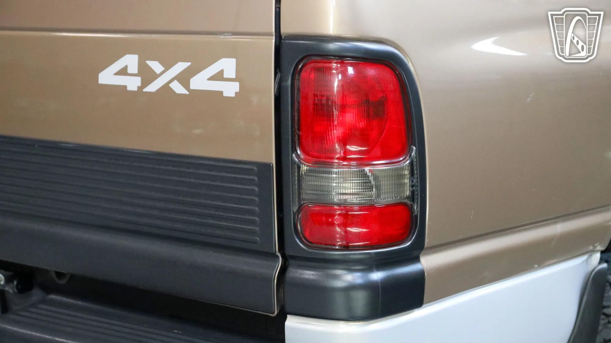 2000 Dodge Ram 2500 Laramie SLT