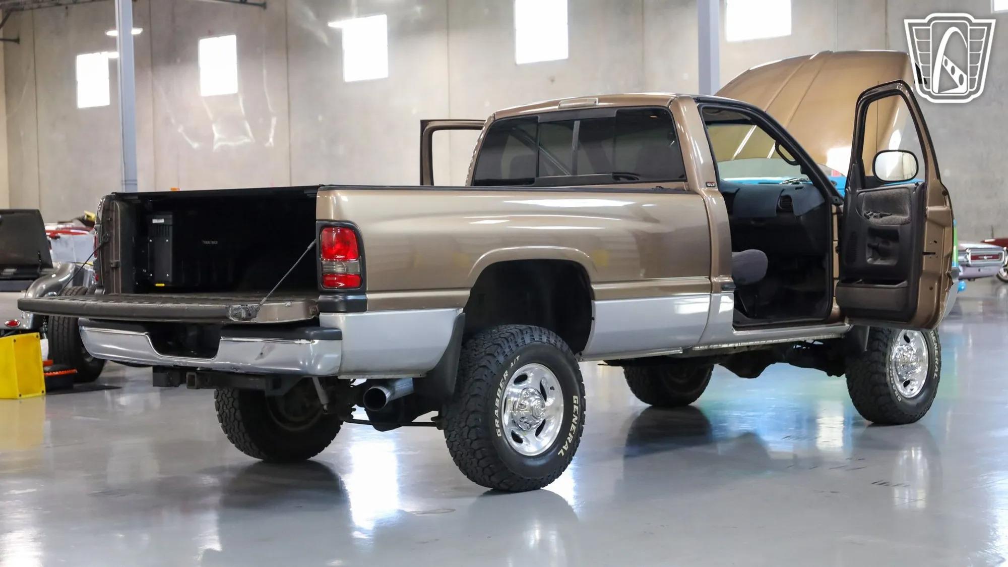 2000 Dodge Ram 2500 Laramie SLT