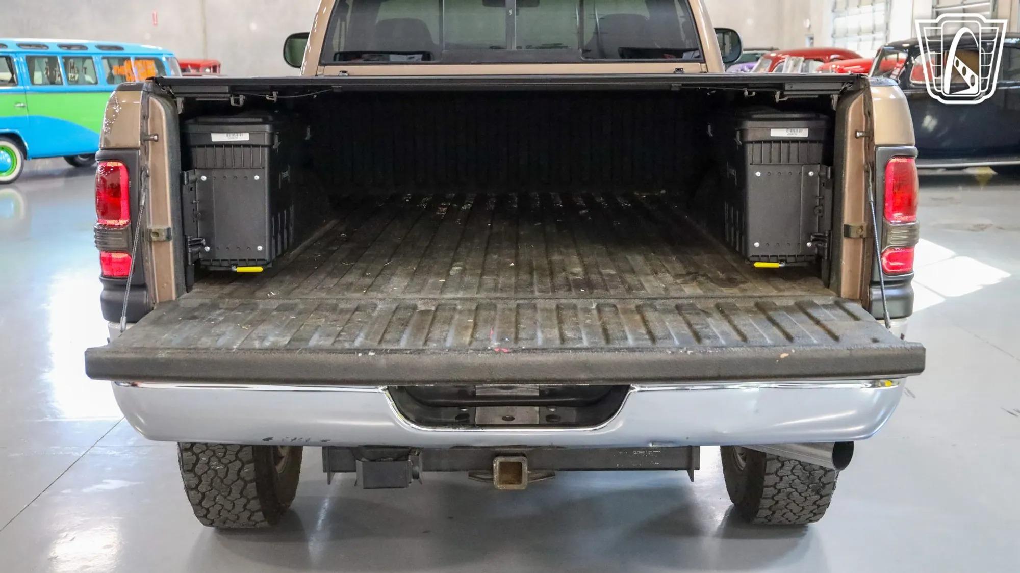 2000 Dodge Ram 2500 Laramie SLT