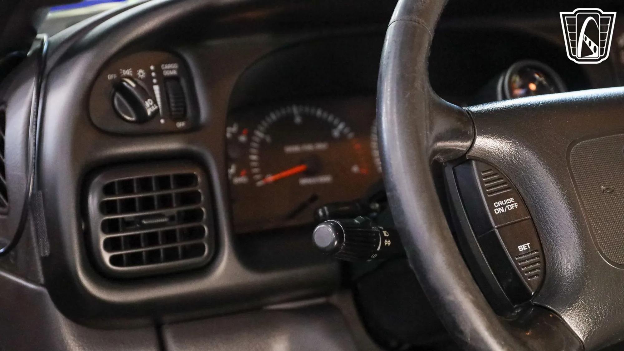 2000 Dodge Ram 2500 Laramie SLT